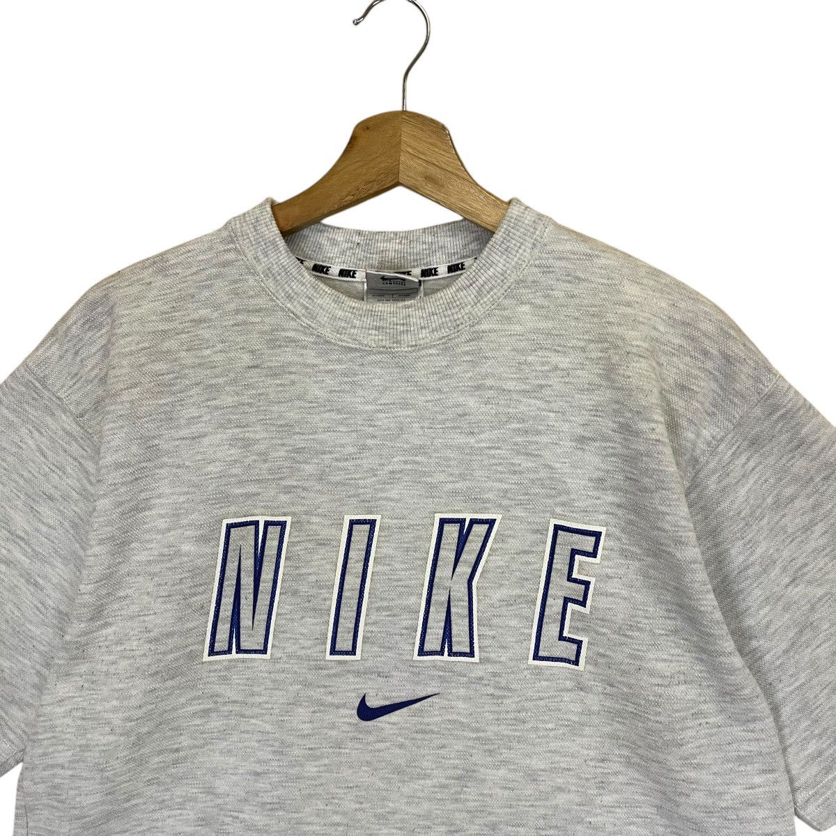 Nike Vintage 90s Nike Embroidered Big Logo Shortsleeve Tee Size US L / EU 52-54 / 3 - 4 Thumbnail