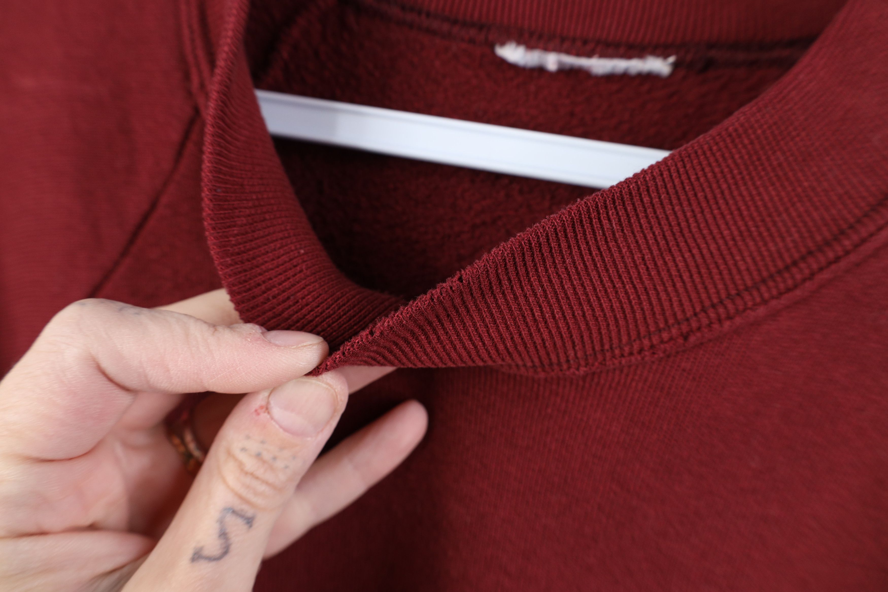 Vintage Vintage 70s 80s Streetwear Raglan Crewneck Sweatshirt Red Size US XL / EU 56 / 4 - 5 Thumbnail