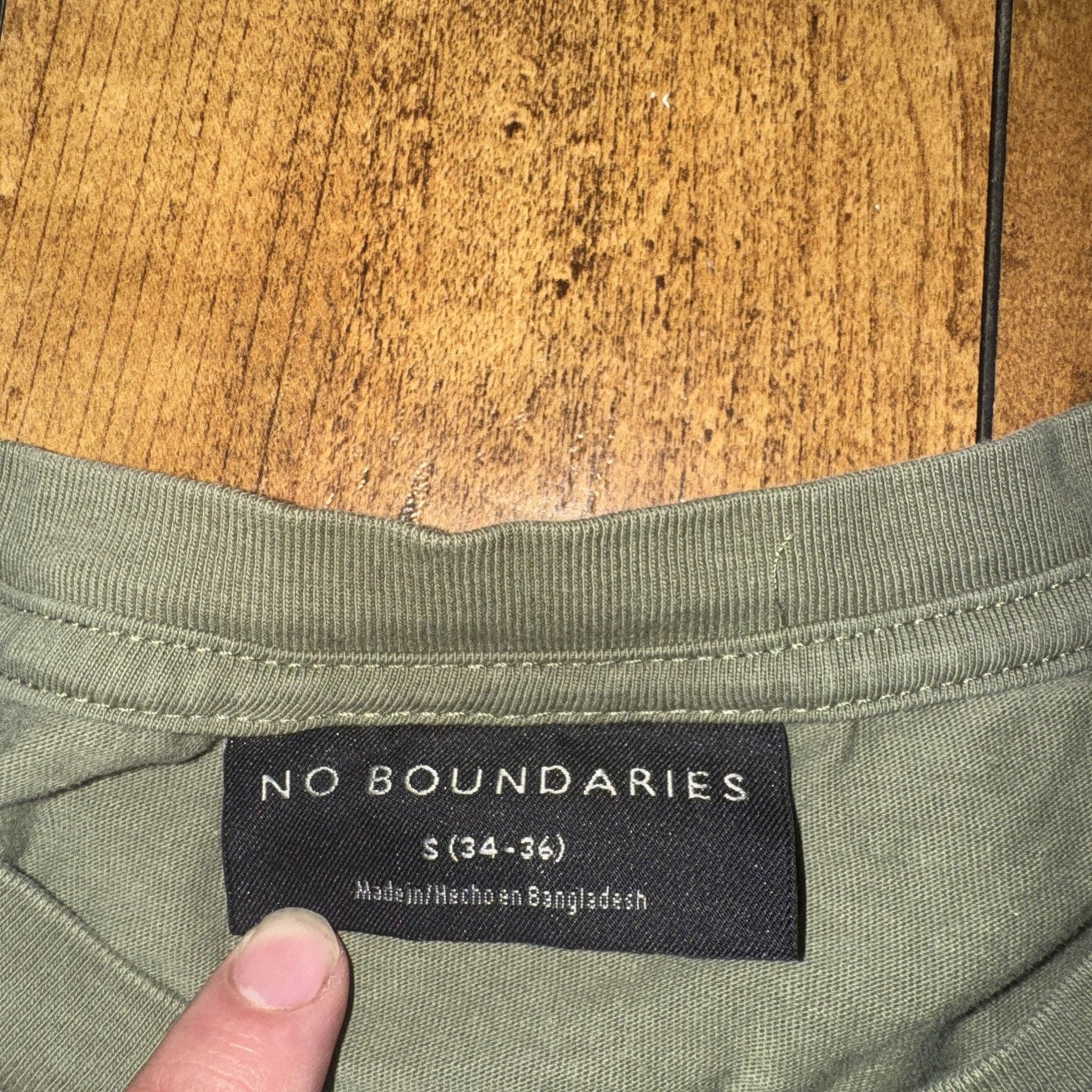 Basic Editions No Boundaries Olive Green T-Shirt Small 21x26 Size S / US 4 / IT 40 - 2 Thumbnail