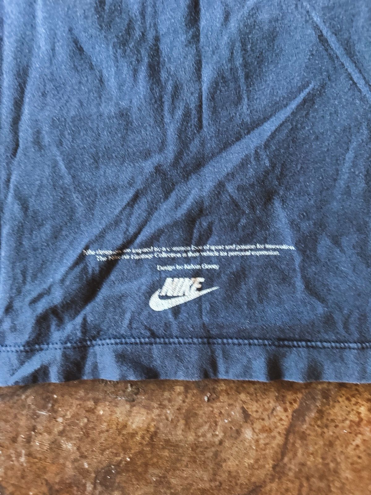 Nike Vintage Nike Air Max 360 T-Shirt Size US L / EU 52-54 / 3 - 6 Thumbnail