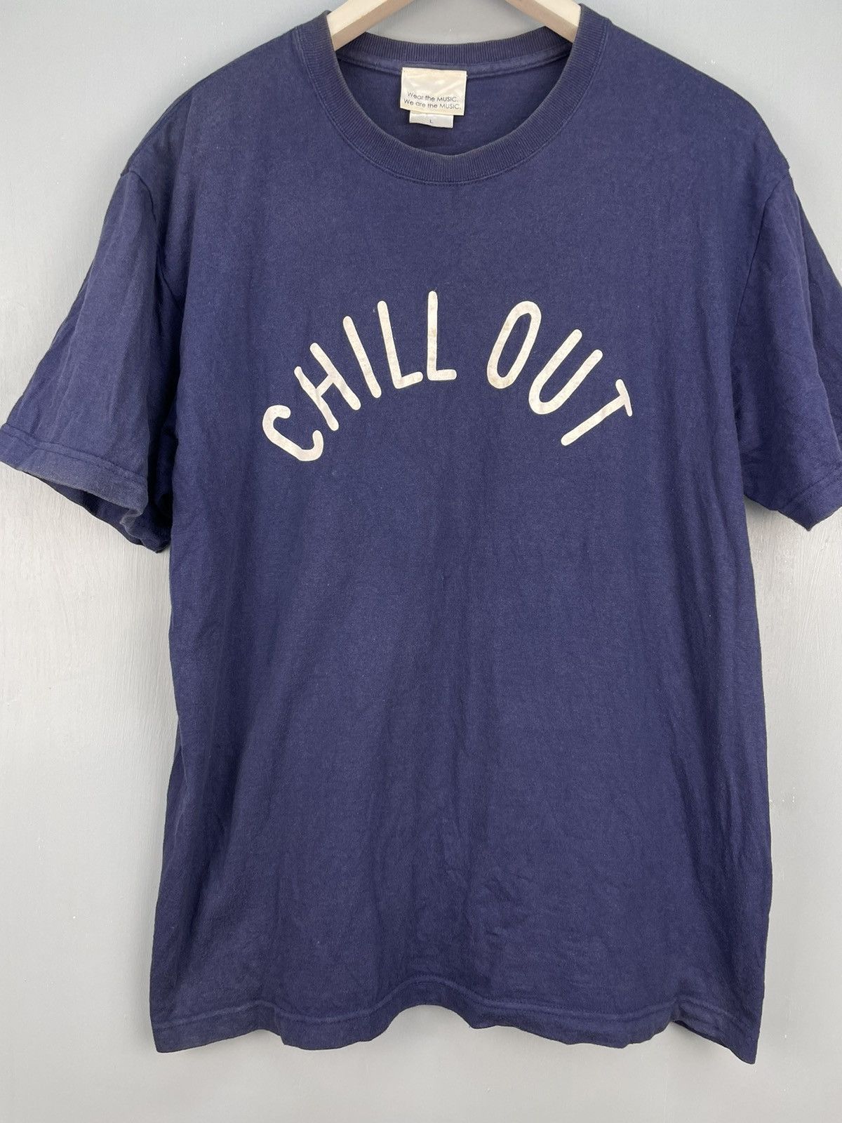 Band Tees Tower Records Chill Out t shirt Size US L / EU 52-54 / 3 - 3 Thumbnail