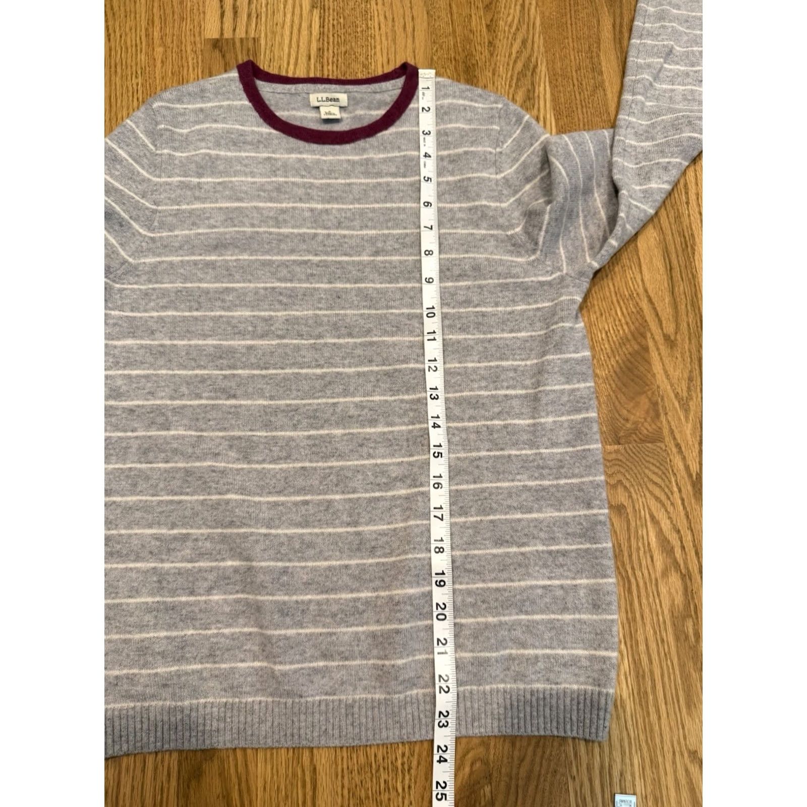 Vintage LL Bean Classic Cashmere Crewneck Sweater Women’s Size Small Grey Stripe Pullover 100% Size S / US 4 / IT 40 - 7 Thumbnail