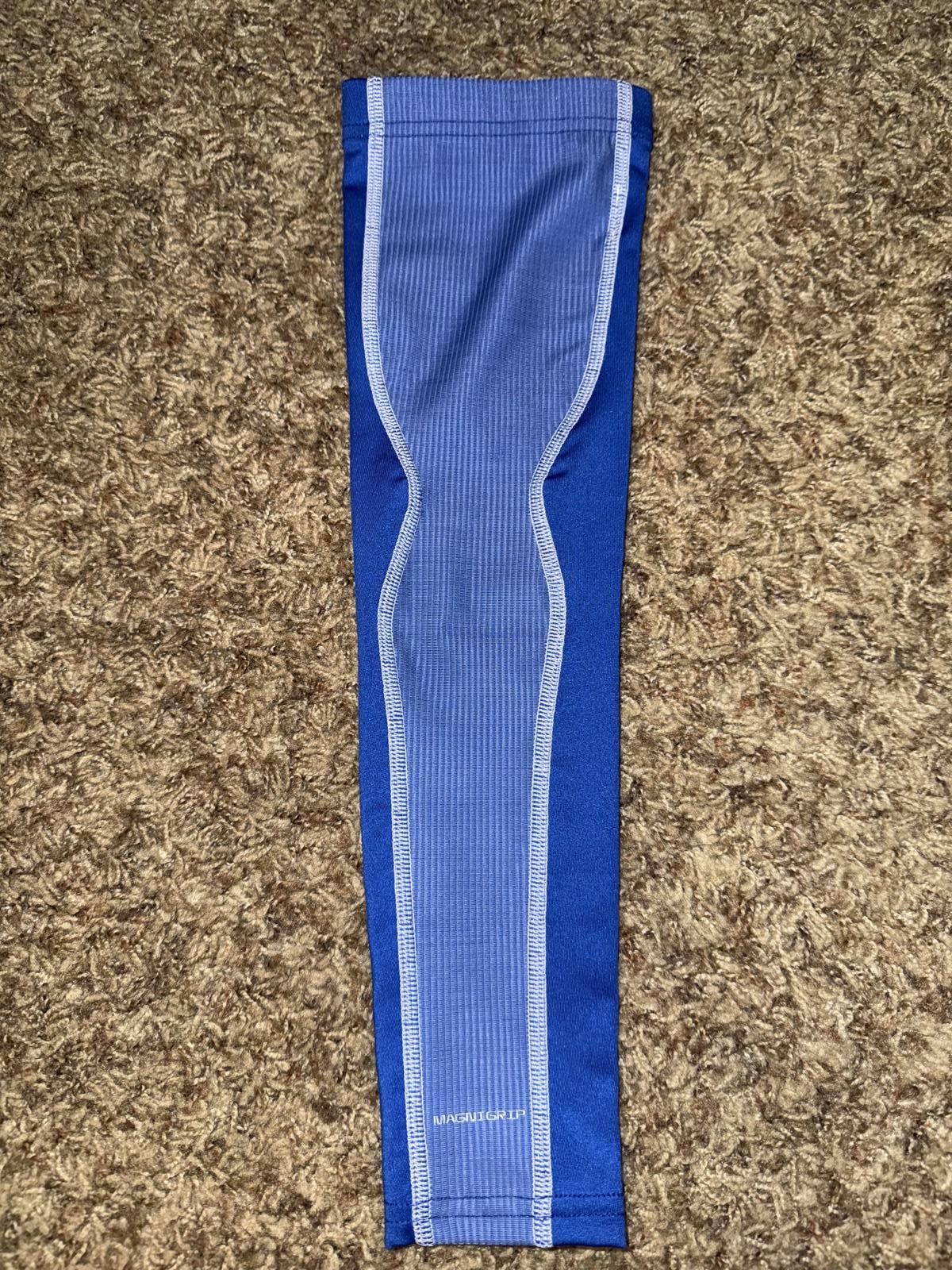 Nike Nike Dri-FIT Vapor Grip Football Elbow Sleeve Sample Size ONE SIZE - 2 Thumbnail