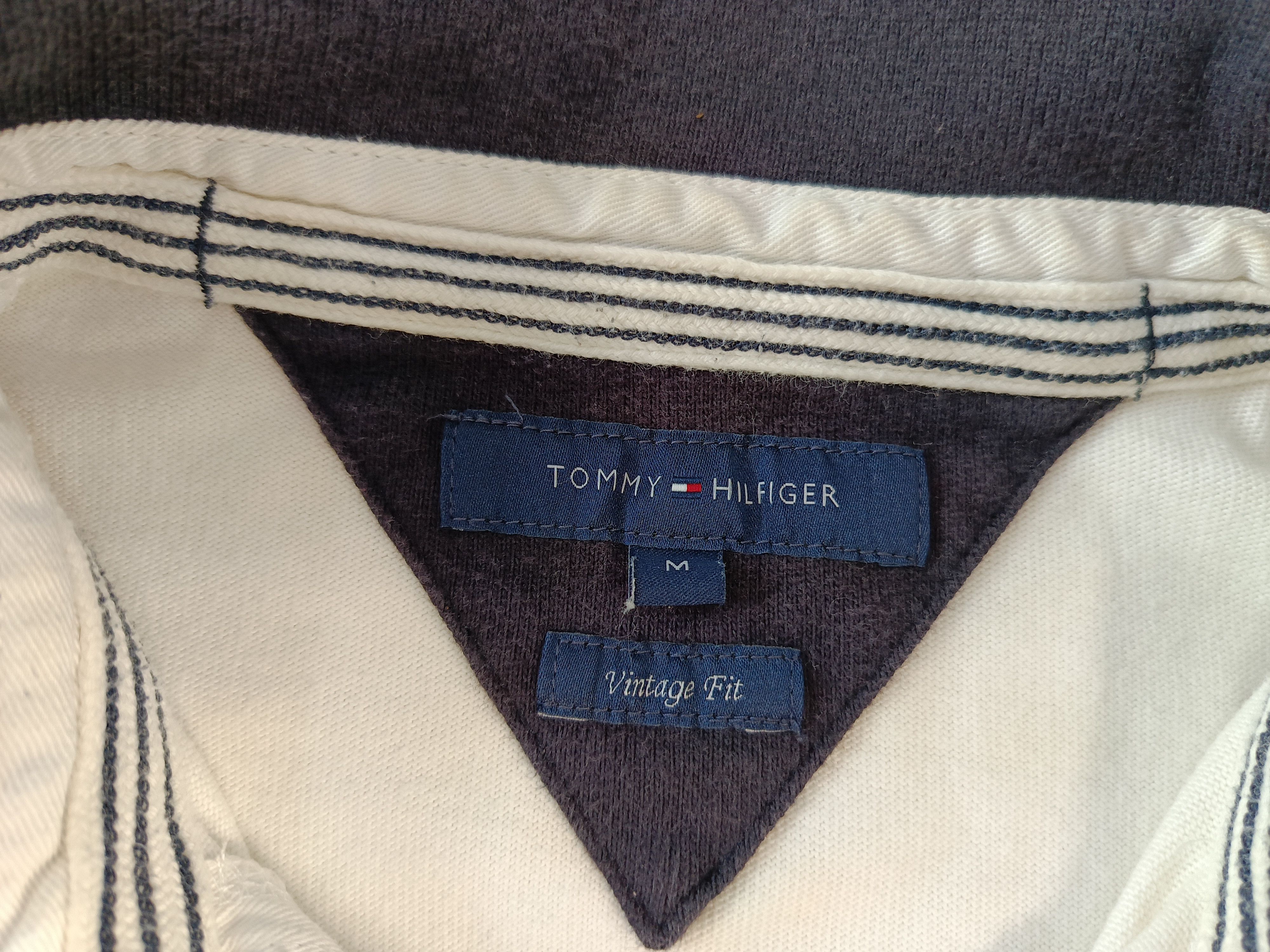 Tommy Hilfiger Tommy Hilfiger rugby polo long sleeve tshirt 90s vintage Size US M / EU 48-50 / 2 - 9 Thumbnail