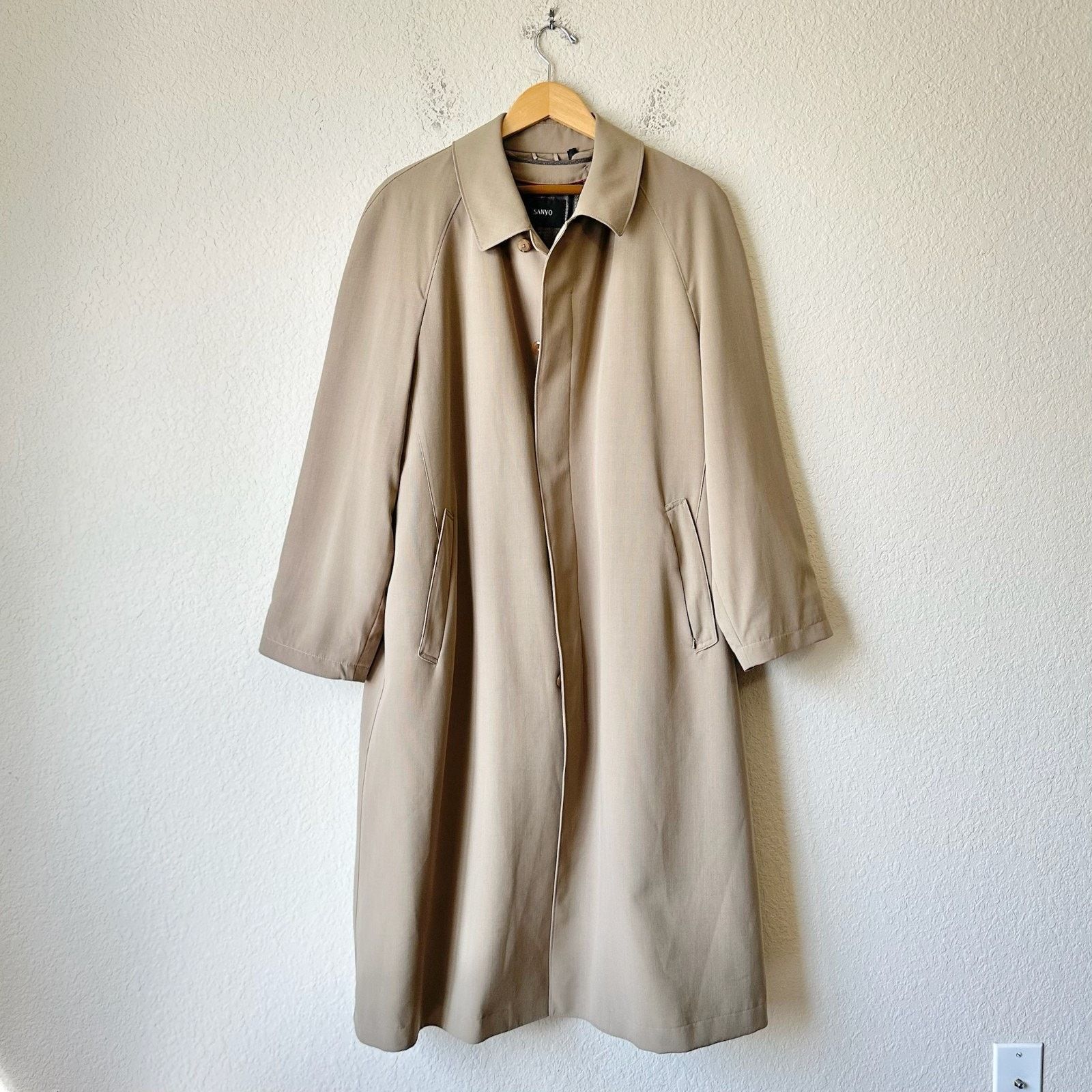 Sanyo SANYO Trench Coat Earth Beige Lined Belted Breath Thermo NWT Size US M / EU 48-50 / 2 - 1 Thumbnail