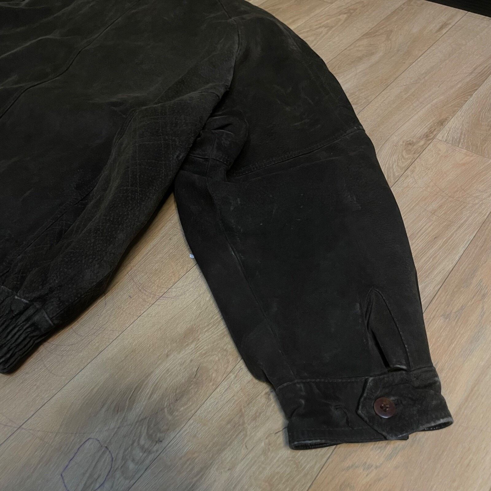 Burberry Vintage BURBERRY's Bomber Jacket SUEDE LEATHER green olive Size US L / EU 52-54 / 3 - 6 Thumbnail