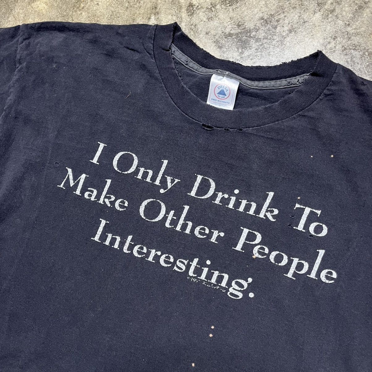 Vintage vintage thrashed alcohol funny baggy tshirt Size US XL / EU 56 / 4 - 3 Thumbnail