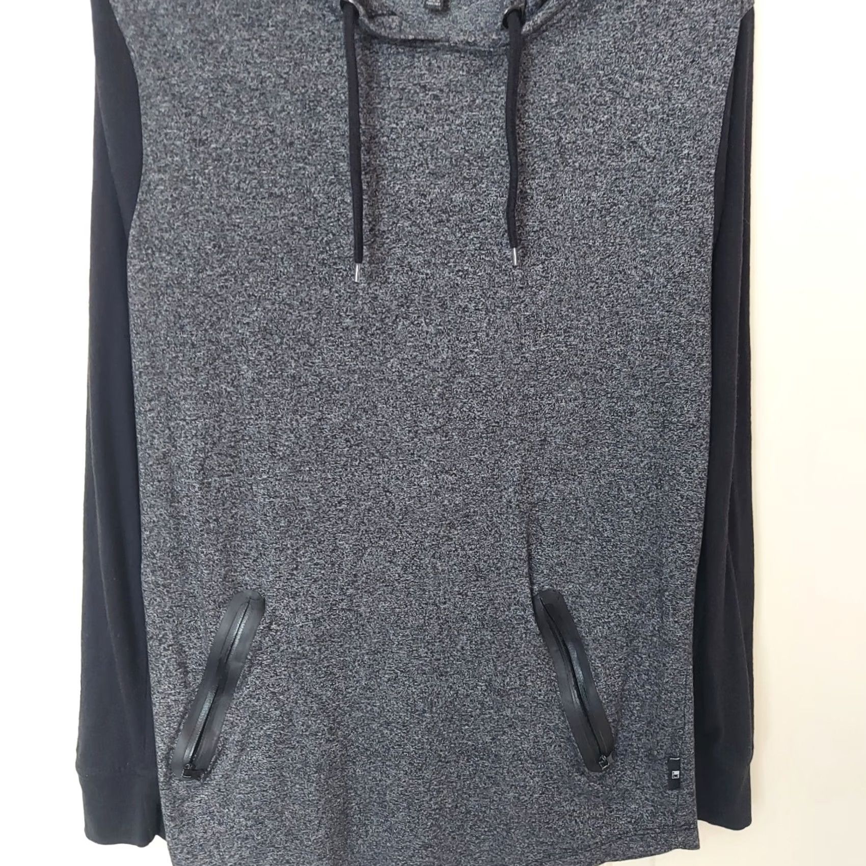 CO Dikotomy CO Hoodie Men’s Pullover Drawstring Adults Fit Polyester Size M Multicolor Hooded Regular Size US M / EU 48-50 / 2 - 2 Thumbnail