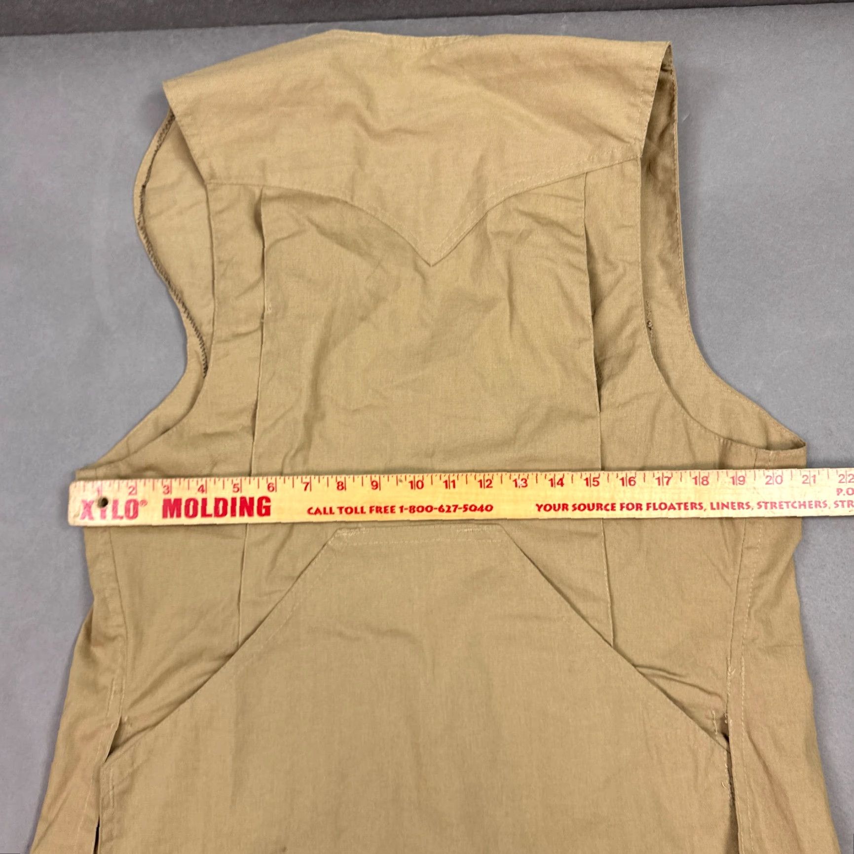 Orvis VINTAGE Orvis Vest Mens 44 Brown Shooting Skeet Padded Made USA Upland Left Hand Vest Size US S / EU 44-46 / 1 - 4 Thumbnail