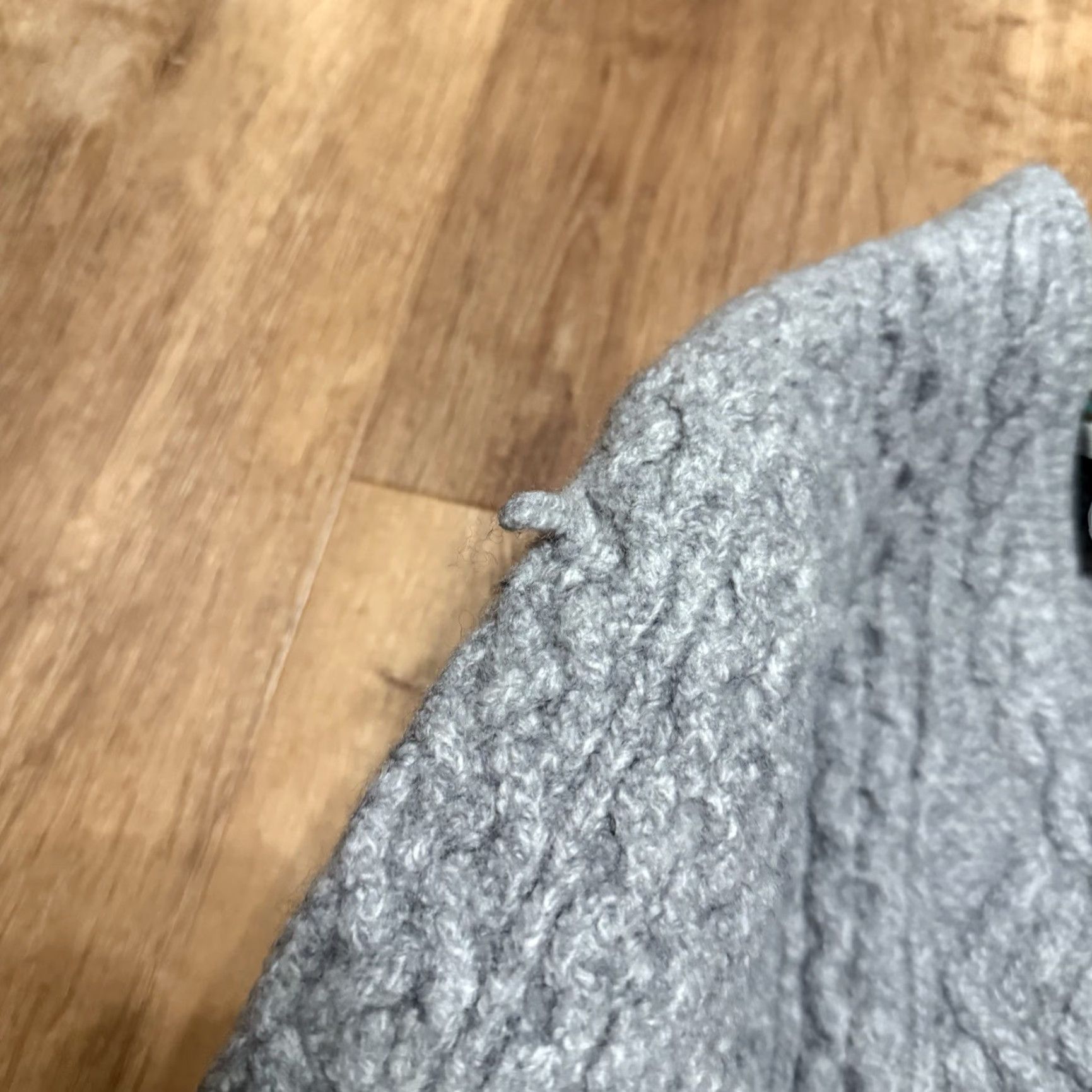 Vintage VINTAGE Aran Crafts Cardigan Sweater Button Down Pockets Gray Size L Women Merino Wool Down Knit Chunky Irland Regular Size M / US 6-8 / IT 42-44 - 4 Thumbnail