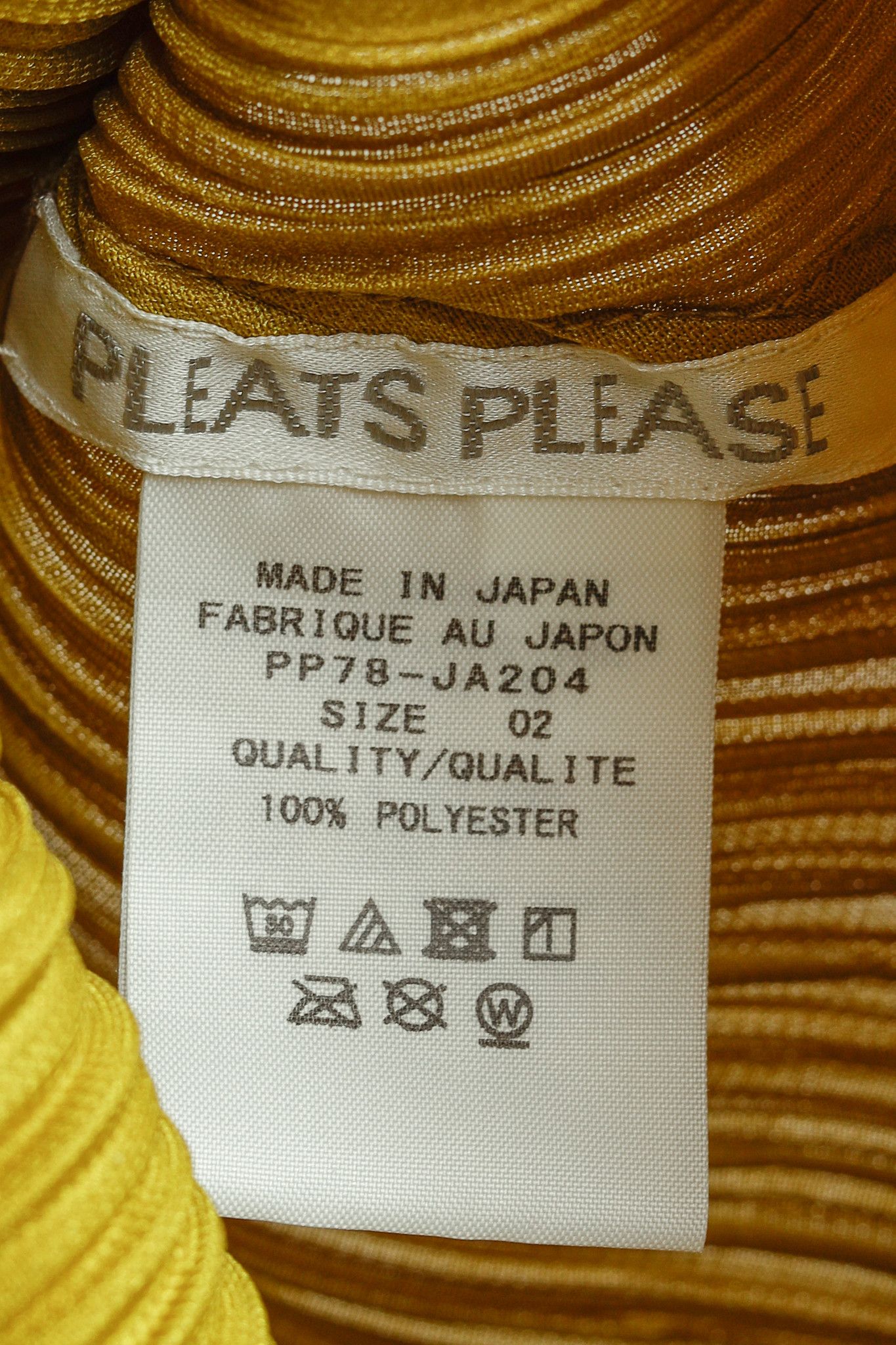 Pleats Please Issey Miyake Issey Miyake Pleats Please Pleated Long Buttoned Cardigan Size L / US 10 / IT 46 - 9 Thumbnail