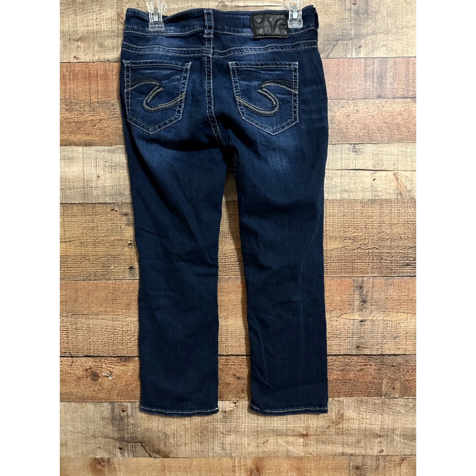 Silver Jeans Co. SILVER JEANS Suki Mid-Rise Capri Jeans Med Wash Stretch 28 x 22.5 Women Regular Denim Capri Jeans Size 28" / US 6 / IT 42 - 2 Thumbnail