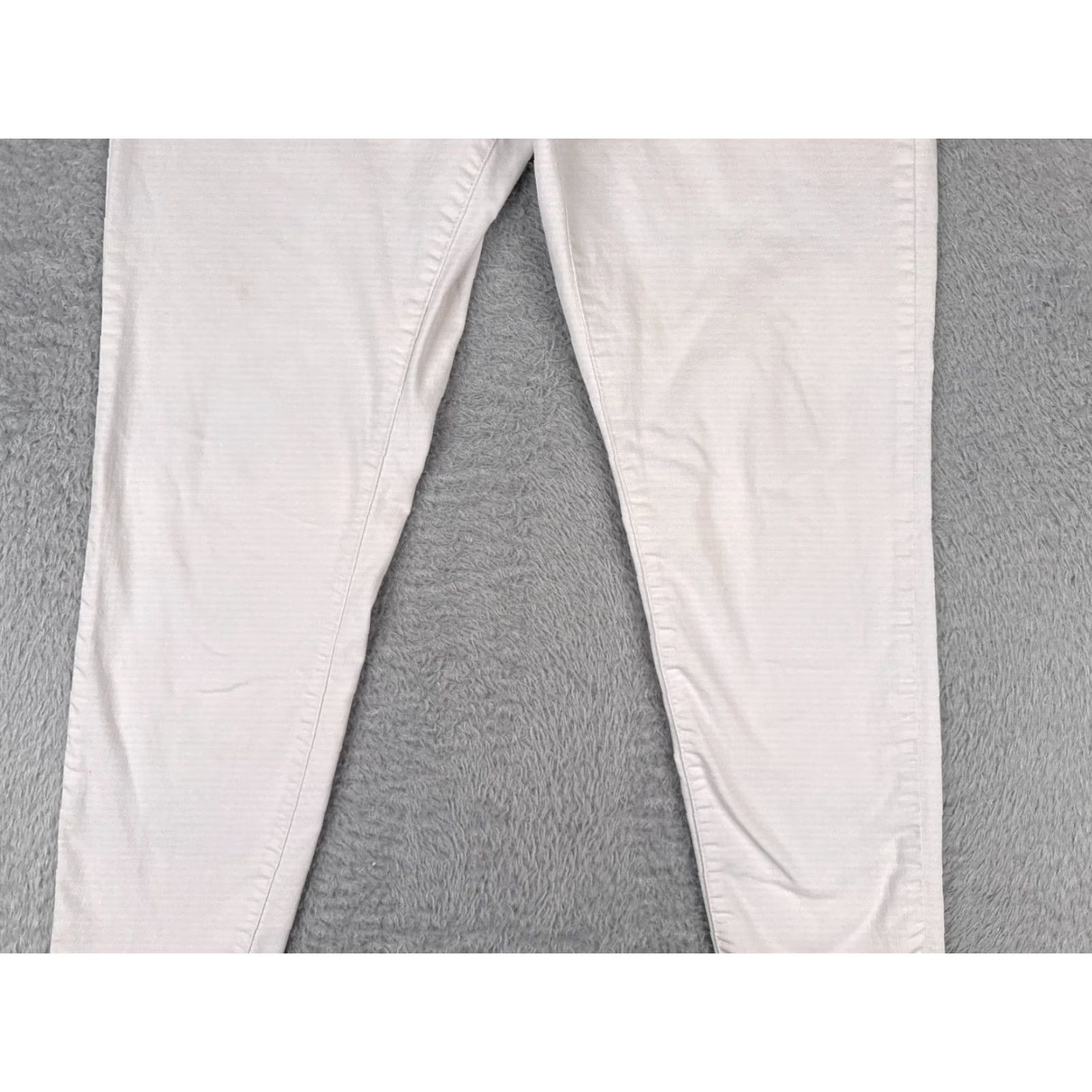 Levi's VINTAGE Levi's Premium Jeans Womens White Medium Wash 27x29 Wedgie High Rise Levi's Wedgie Fit 90s Retro Jeans Womens Size 27" / US 4 / IT 40 - 3 Thumbnail
