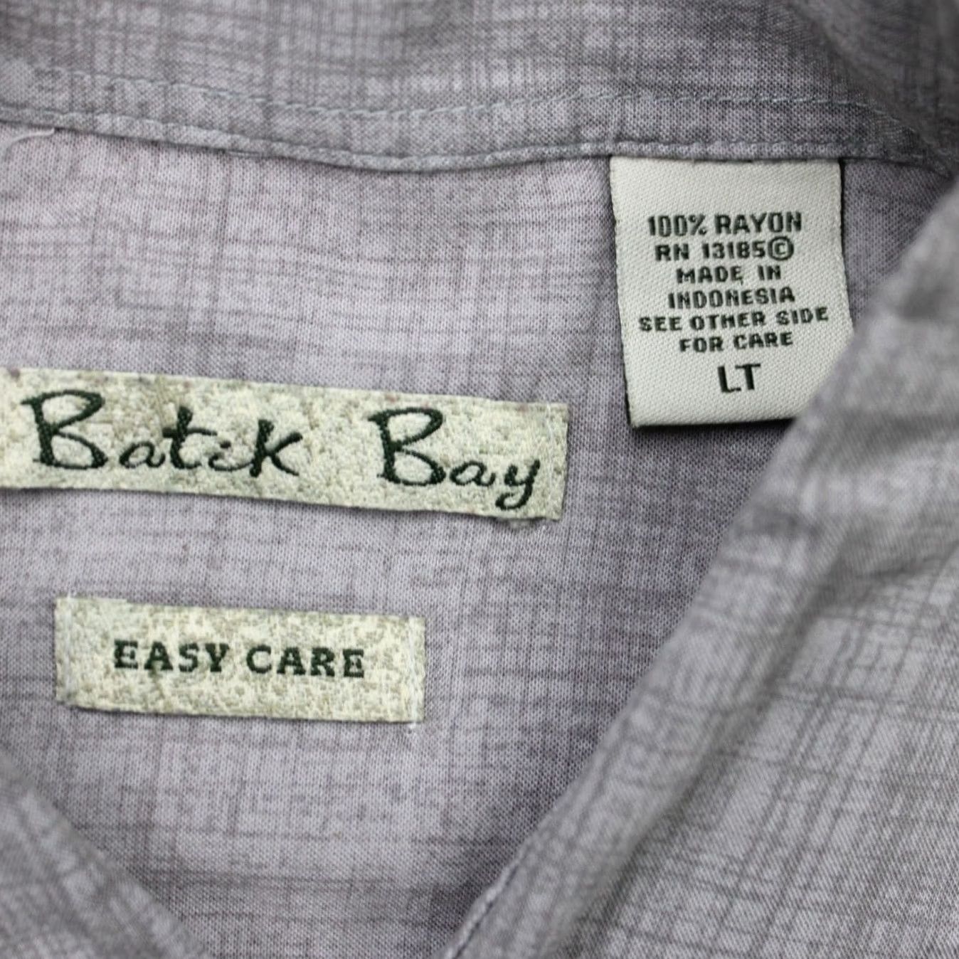 Vintage Batik Bay Shirt Mens LT Large - Tall Gray Hawaiian 100% Rayon Short Sleeve Button-Up Dress Shirt Size US L / EU 52-54 / 3 - 5 Thumbnail