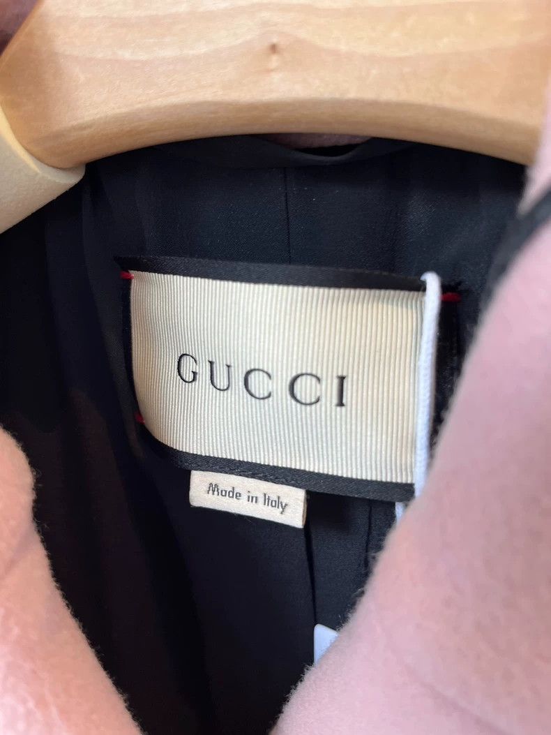 Gucci GucciPink pearl button shoulder coat 2503-Nextarrow Size XXS / US 00 / IT 34 - 3 Thumbnail