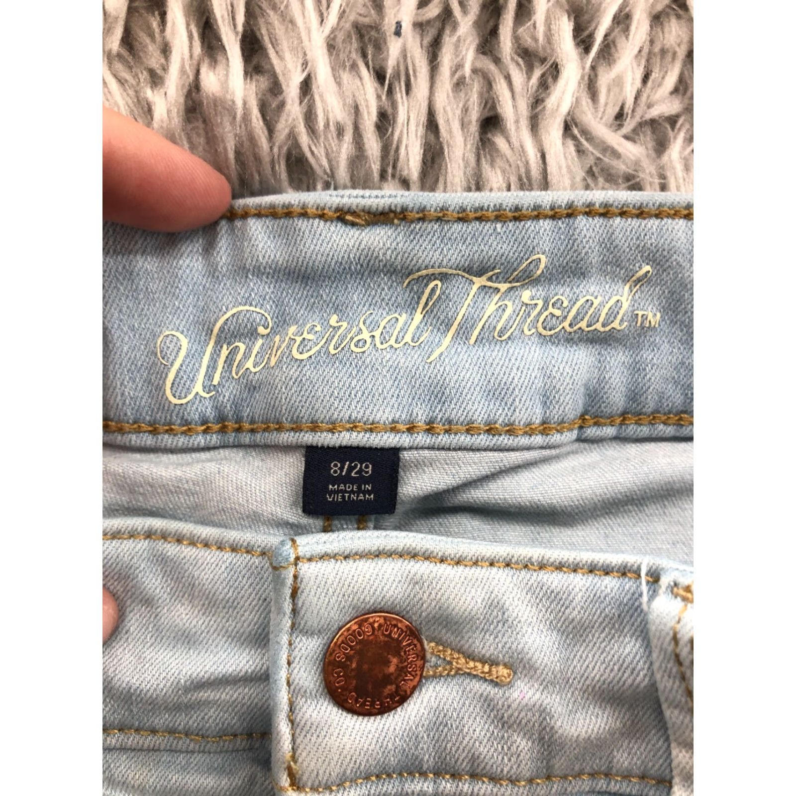 Vintage Universal Thread Cut-off Shorts Womens Size 8 Mid Rise Blue Denim Jean Shorts Size 30" / US 8 / IT 44 - 6 Thumbnail