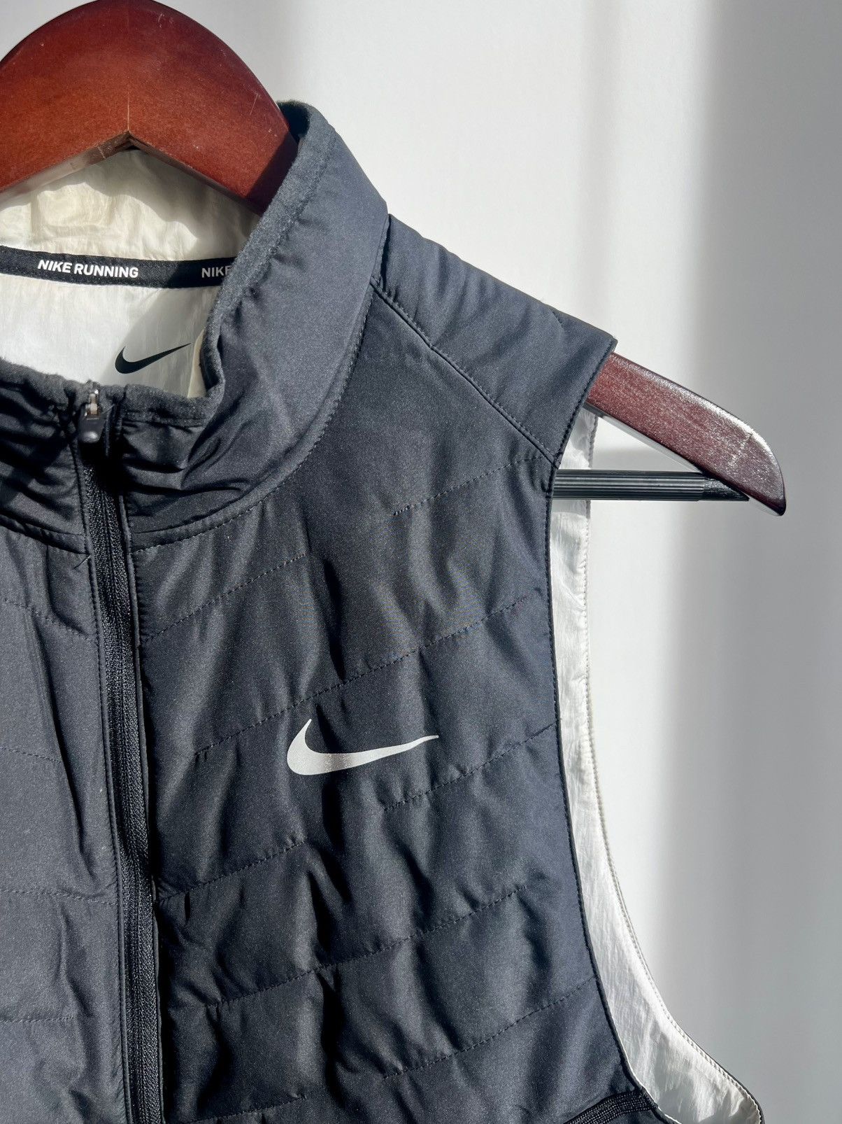 Nike Nike Therma Fit Running Vest - Black Size US M / EU 48-50 / 2 - 4 Thumbnail