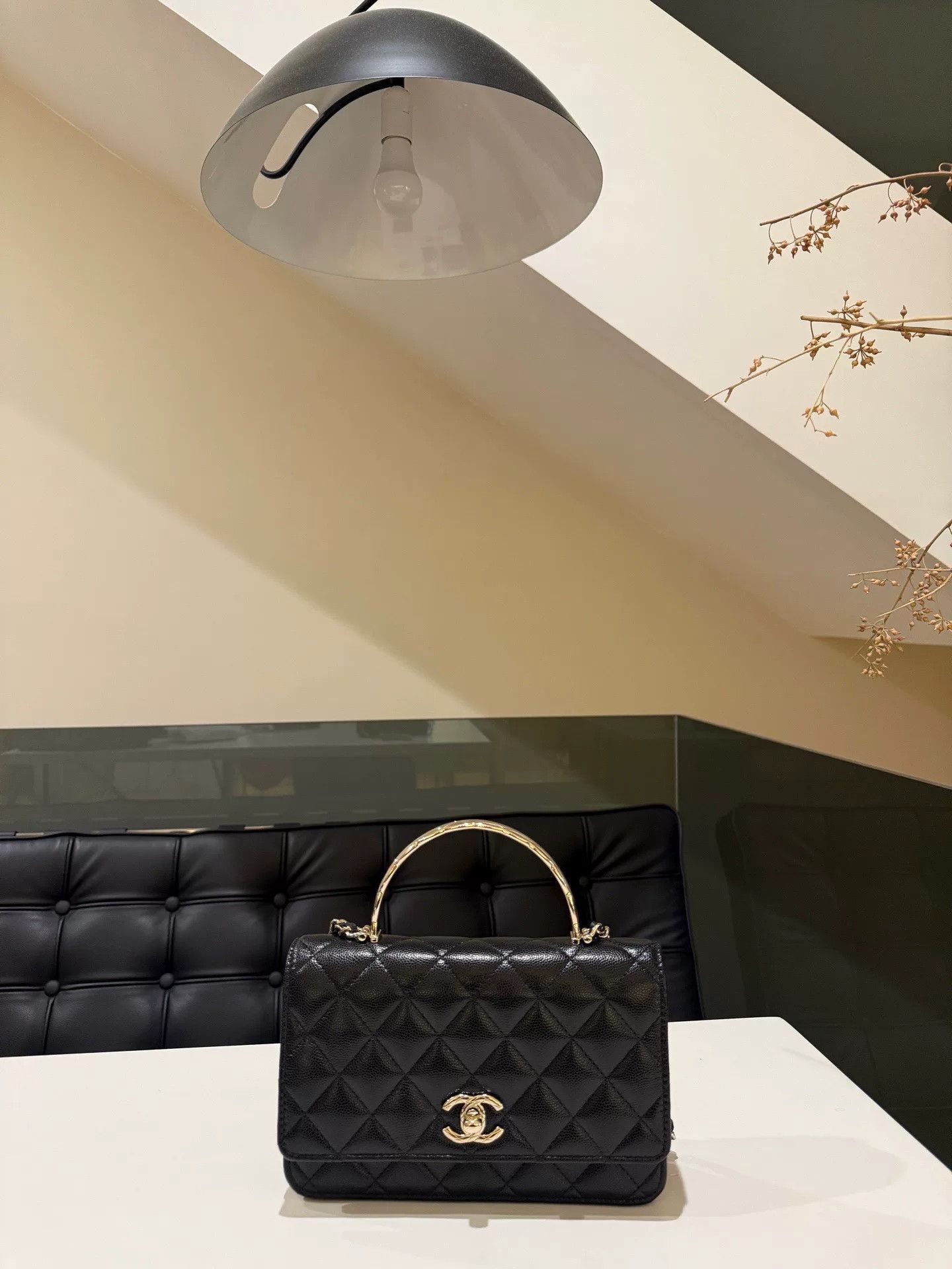 Chanel Pre-loved Bag Very good condition Size ONE SIZE - 1 Thumbnail