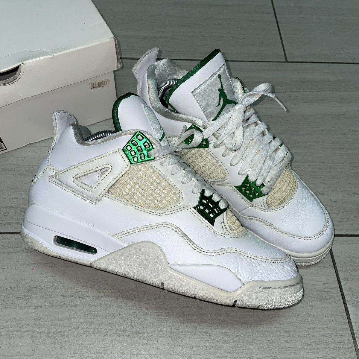 Jordan Brand Jordan 4 Metallic Green Mens size 7.5 Size US 7.5 / EU 40-41 - 3 Thumbnail