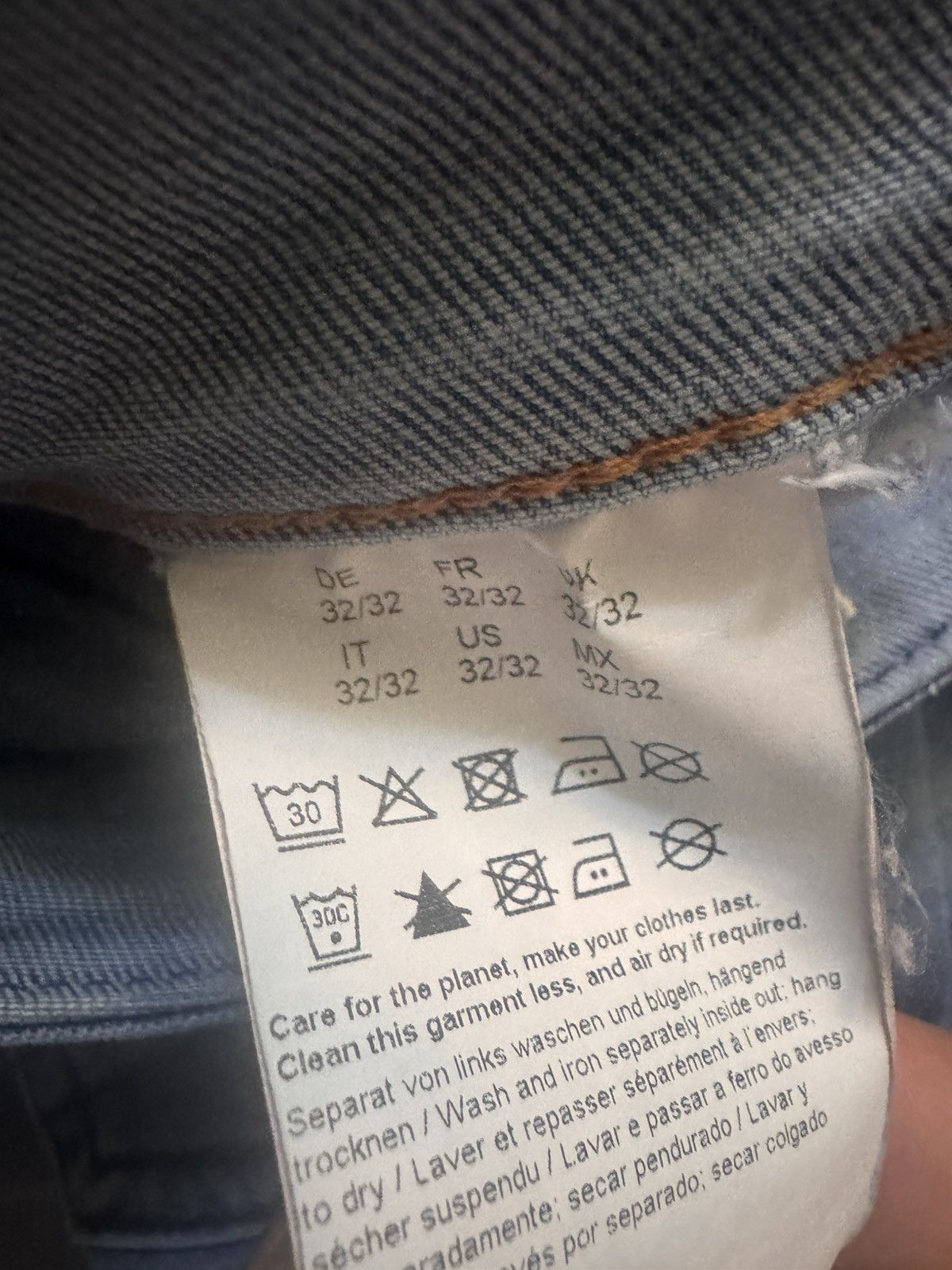 Hugo Boss Boss Pants. Gently used Size US 32 / EU 48 - 4 Thumbnail