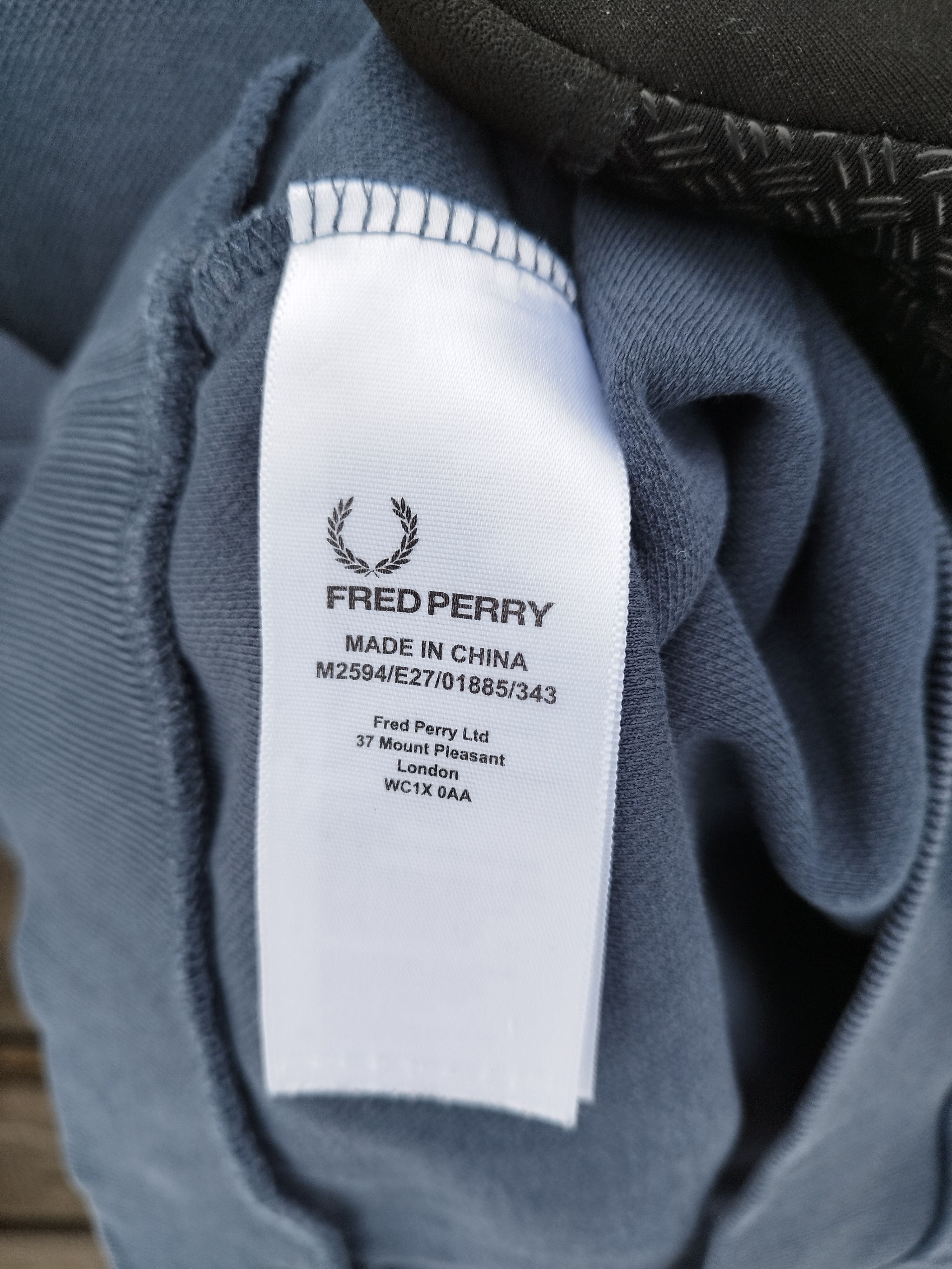 Fred Perry Fred Perry 1/4 Zip Pullover Sweatshirt - Vintage Blue Size US XL / EU 56 / 4 - 13 Thumbnail