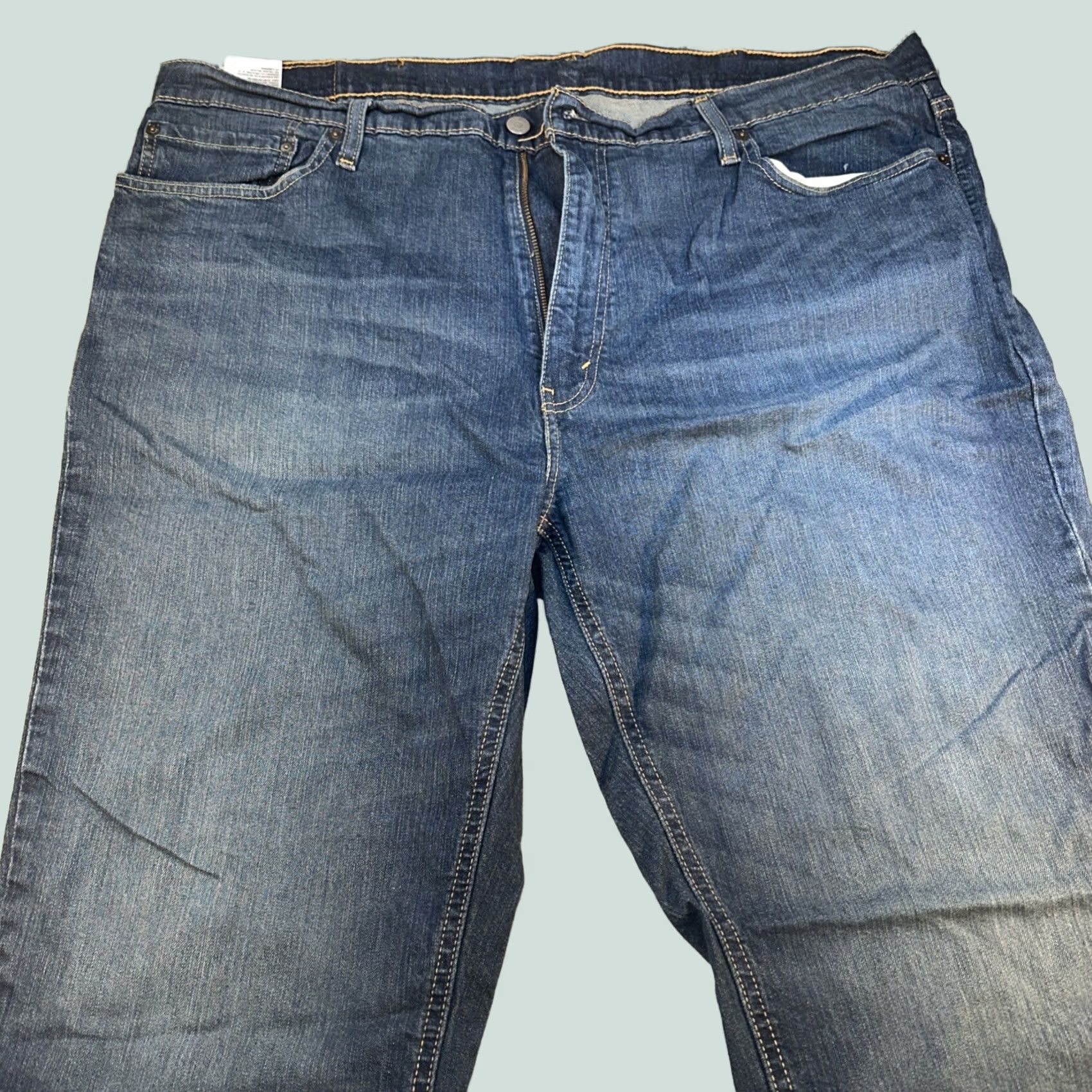 Levi's Levi's 541 Athletic Fit Jeans 42x32 Blue Stretch Denim Relaxed Tapered Mens Size US 42 / EU 58 - 1 Thumbnail