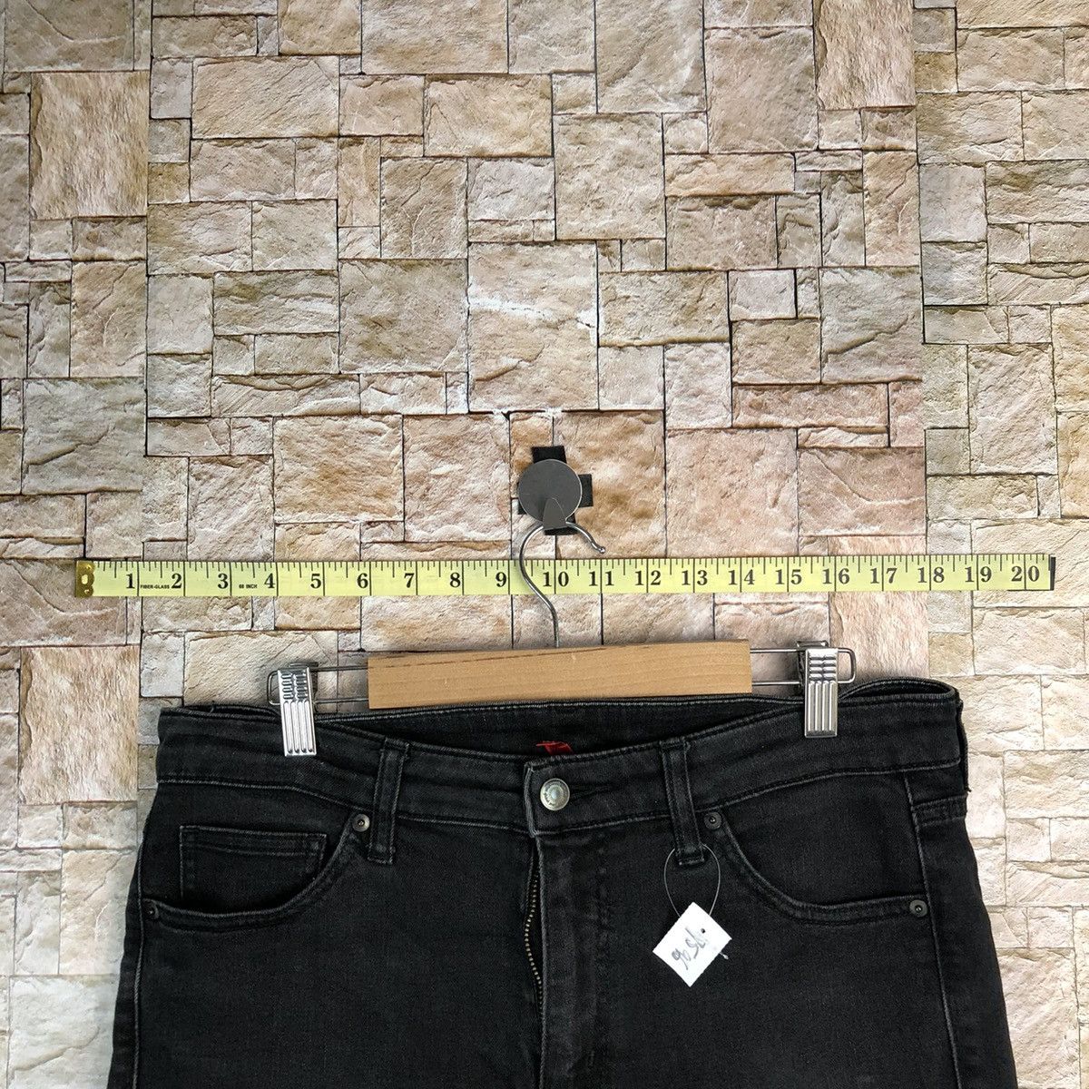 Uniqlo Uniqlo Jeans Black Denim Pants #7596 Size US 31 - 4 Thumbnail