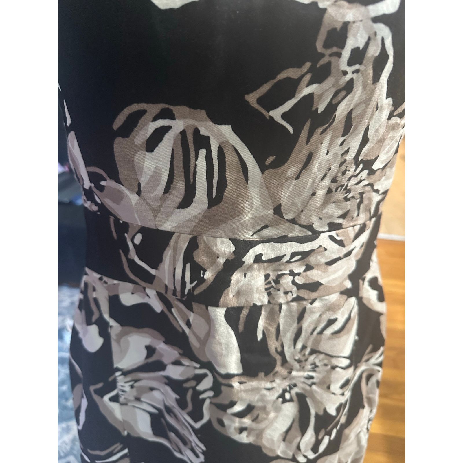 Banana Republic Banana Republic Black Floral Strapless Dress – Elegant Size M / US 6-8 / IT 42-44 - 2 Thumbnail