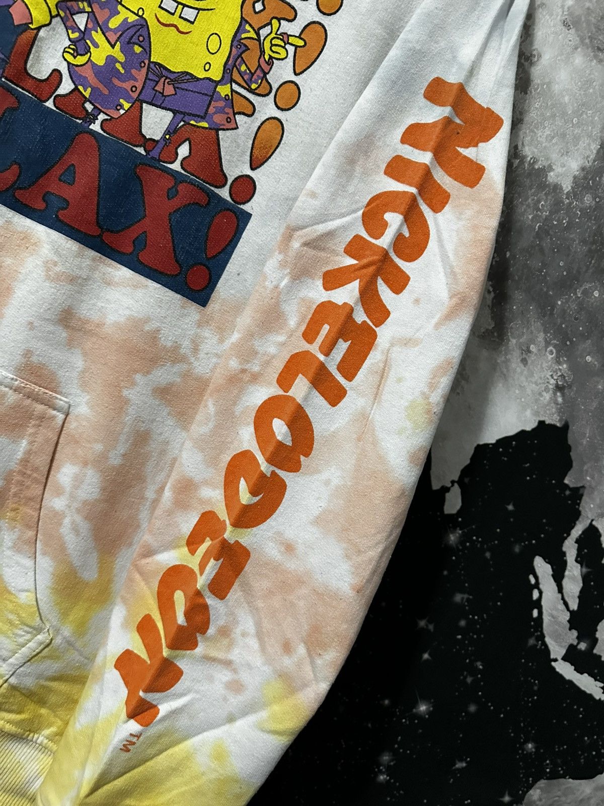 Nickelodeon SpongeBob Squarepants Relax! Tie-Dye Hoodie Size US L / EU 52-54 / 3 - 5 Thumbnail