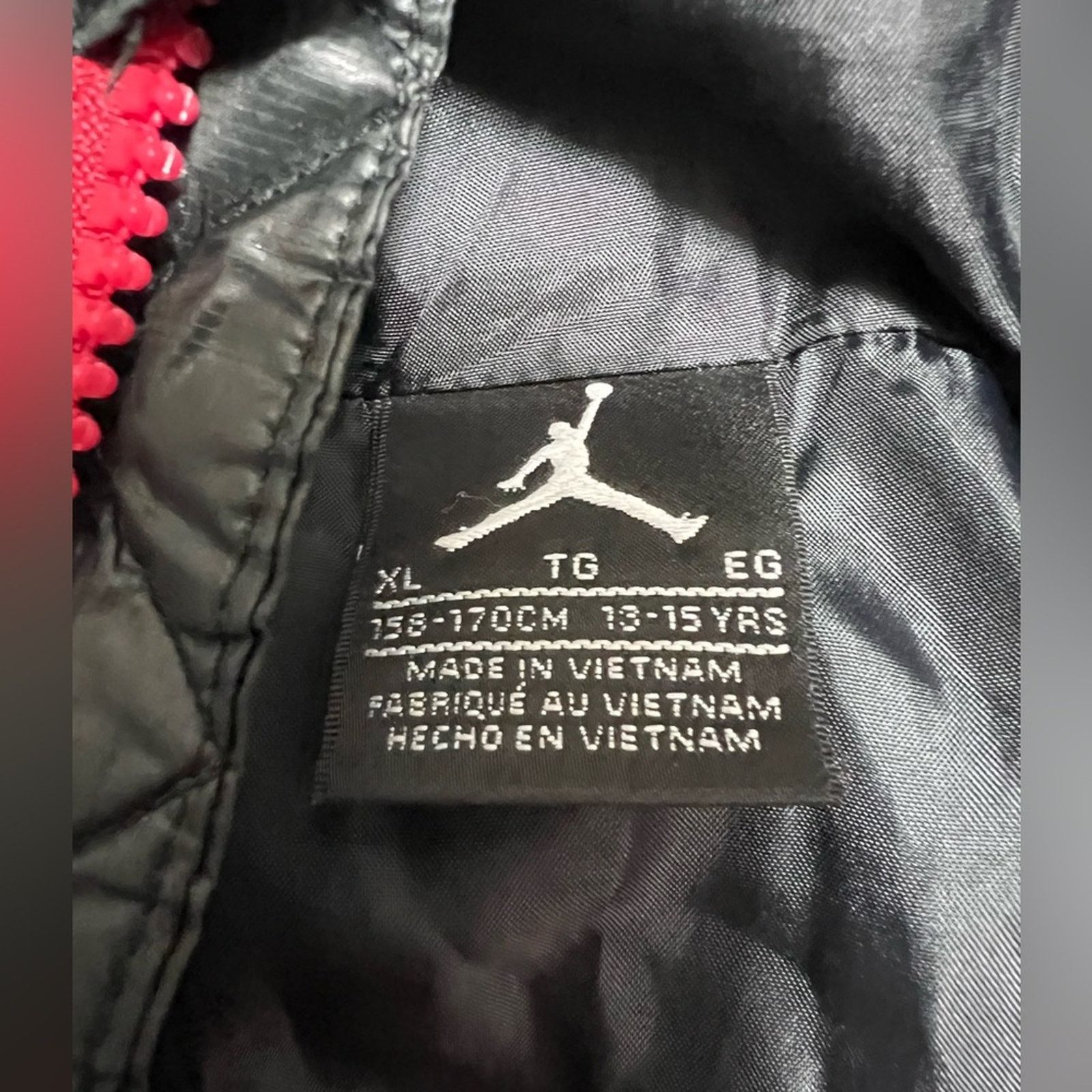 Jordan Brand Nike Flight Air Jordan Hooded Puffer Jacket Coat Youth XL Size L / US 10 / IT 46 - 5 Thumbnail