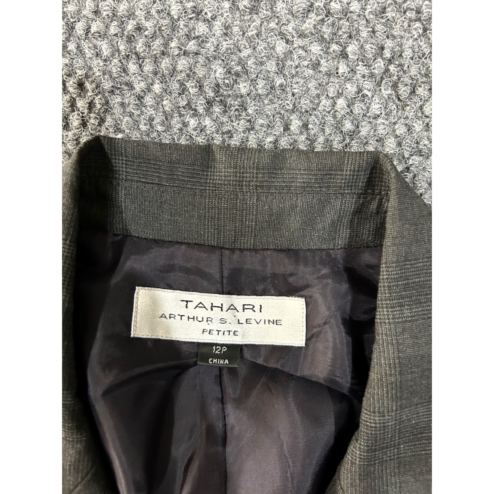 Vintage Tahari Blazer Womens 12P Gray Plaid Wool Blazer Jacket Business Slim Long Sleeve Button Vintage? No. Size XL / US 12-14 / IT 48-50 - 5 Thumbnail