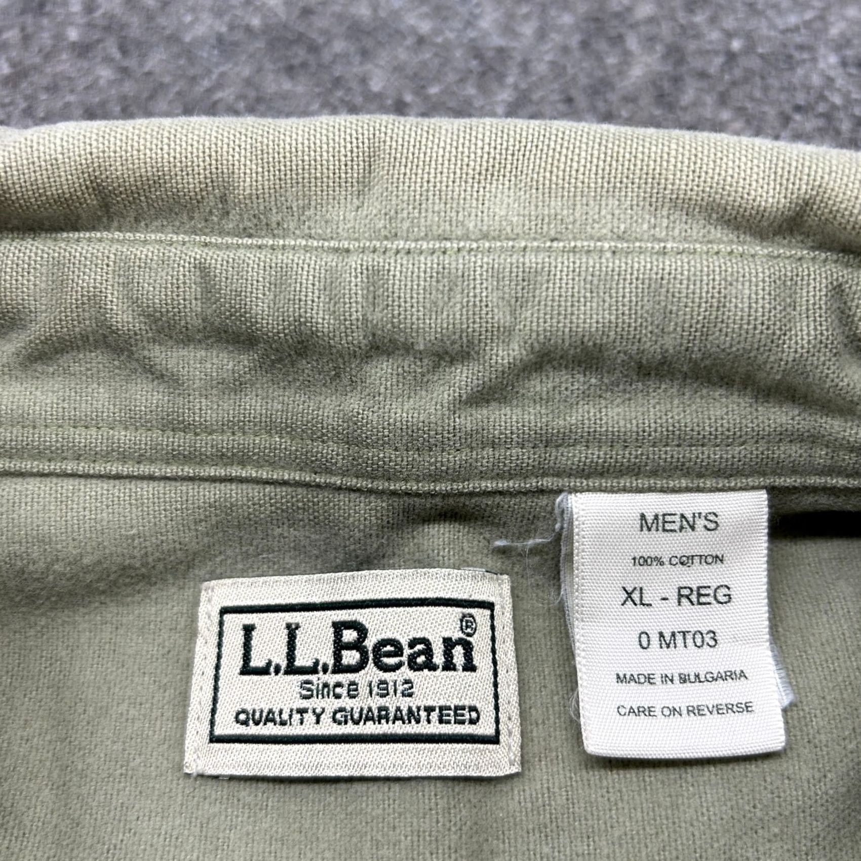 Vintage VINTAGE LL Bean Shirt Mens XL Beige Button-Up Long Sleeve Solid Cotton Chamois Flannel 90s Mens Size US XL / EU 56 / 4 - 6 Thumbnail