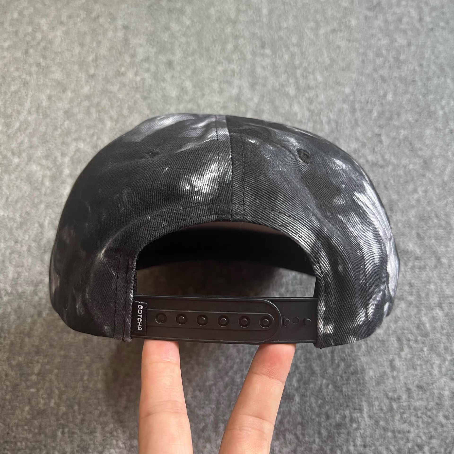Gotcha Gotcha Washed Tie-Dye Flat Brim Baseball Cap Q7 Size ONE SIZE - 4 Thumbnail