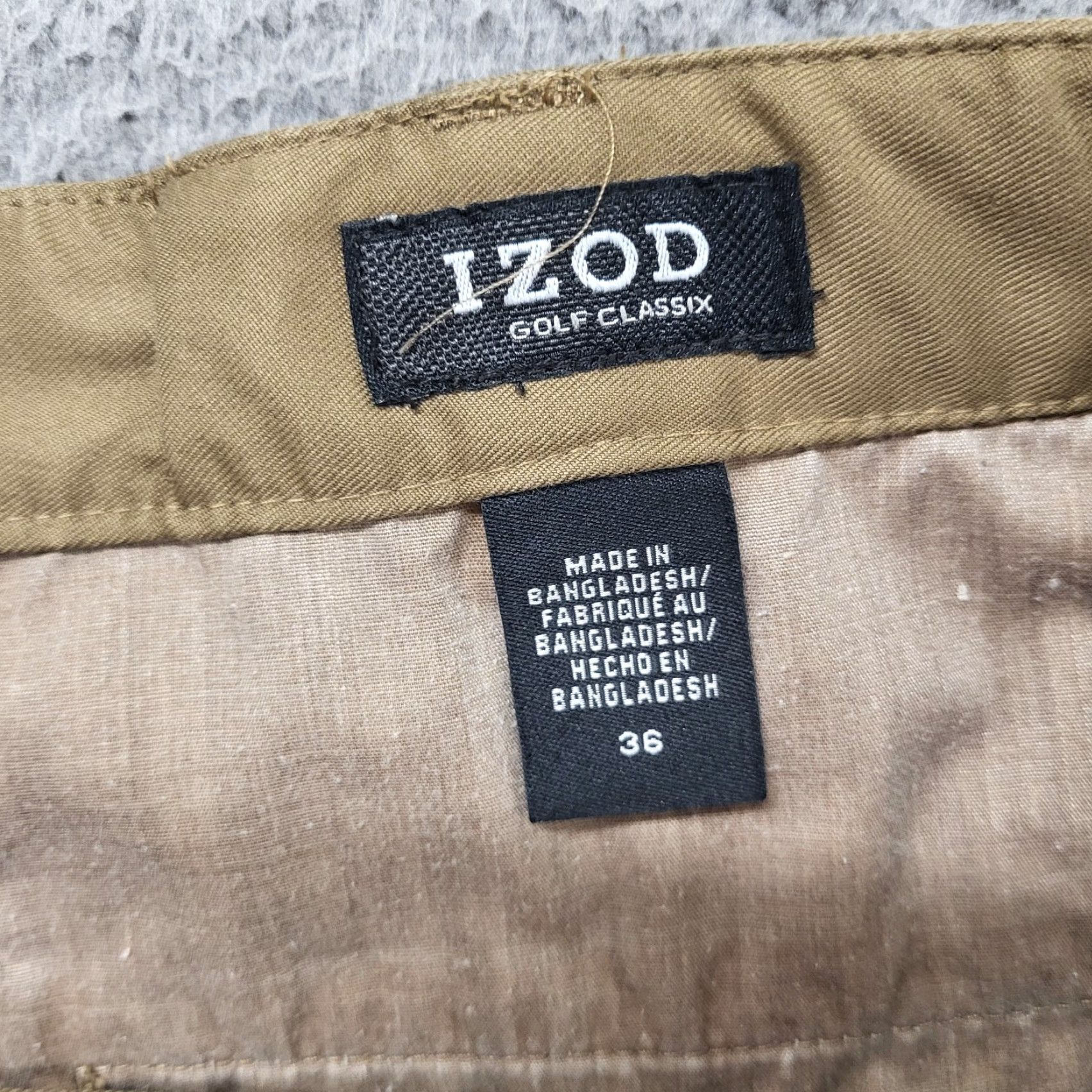 Izod IZOD Men's Golf Classix Beige Pleated Expanding Waist Shorts 36 Tan EUC Size US 36 / EU 52 - 3 Thumbnail
