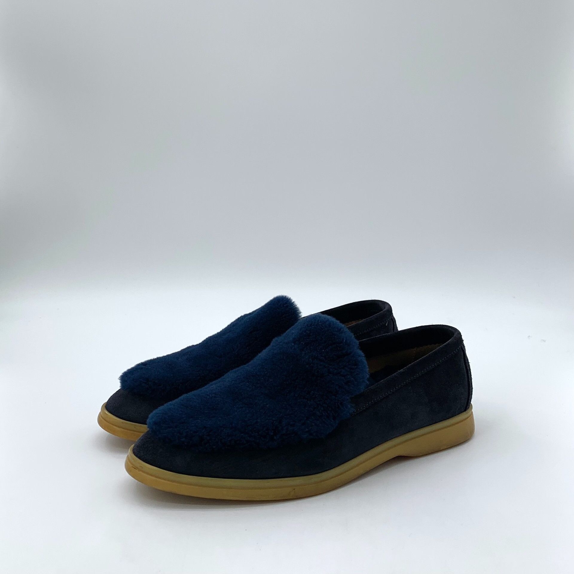 Salvatore Ferragamo Salvatore Ferragamo Casual Blue Lowtop Sneakers 38 Women Size US 7.5 / IT 37.5 - 1 Thumbnail