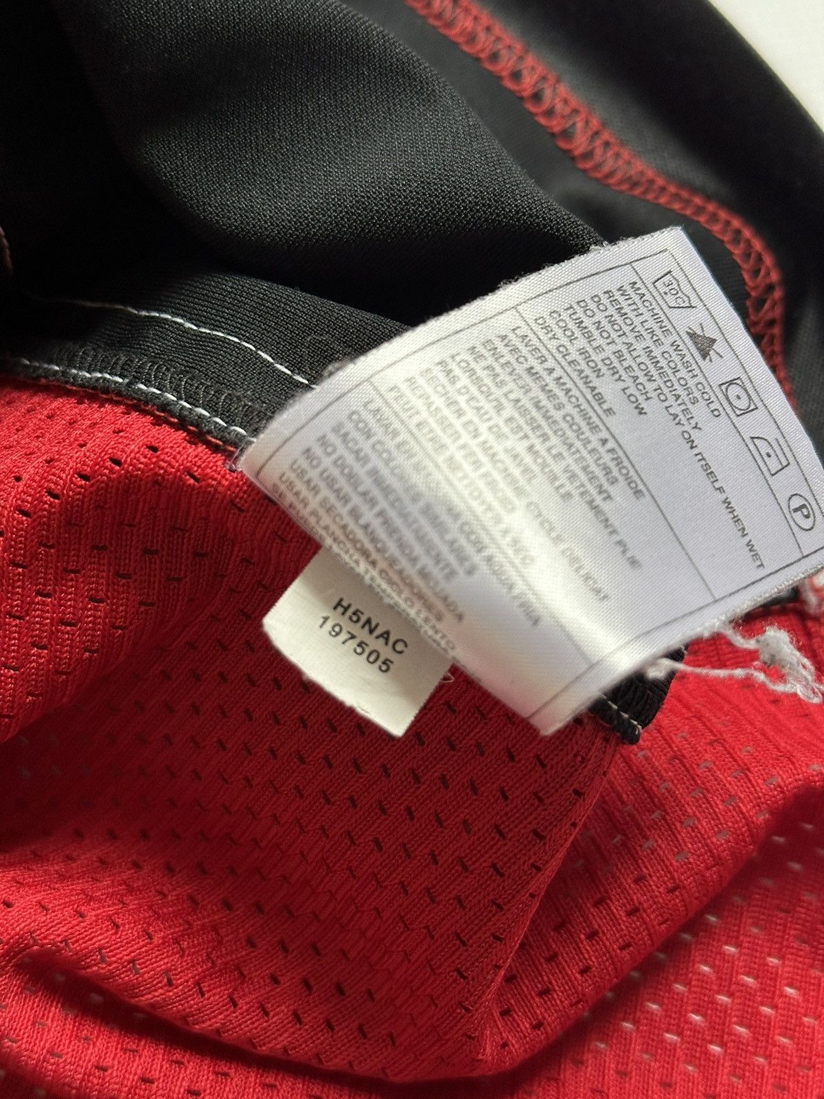 Jordan Brand Sleeveless Air Jordan Last Shot Vintage big logo Jersey nba Size US M / EU 48-50 / 2 - 9 Thumbnail