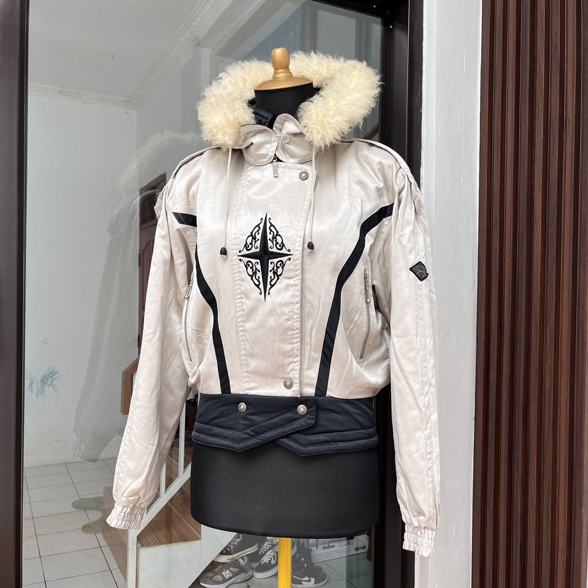 Yamaha Vintage Ski Jacket YAMAHA fux n faur Size L / US 10 / IT 46 - 4 Thumbnail
