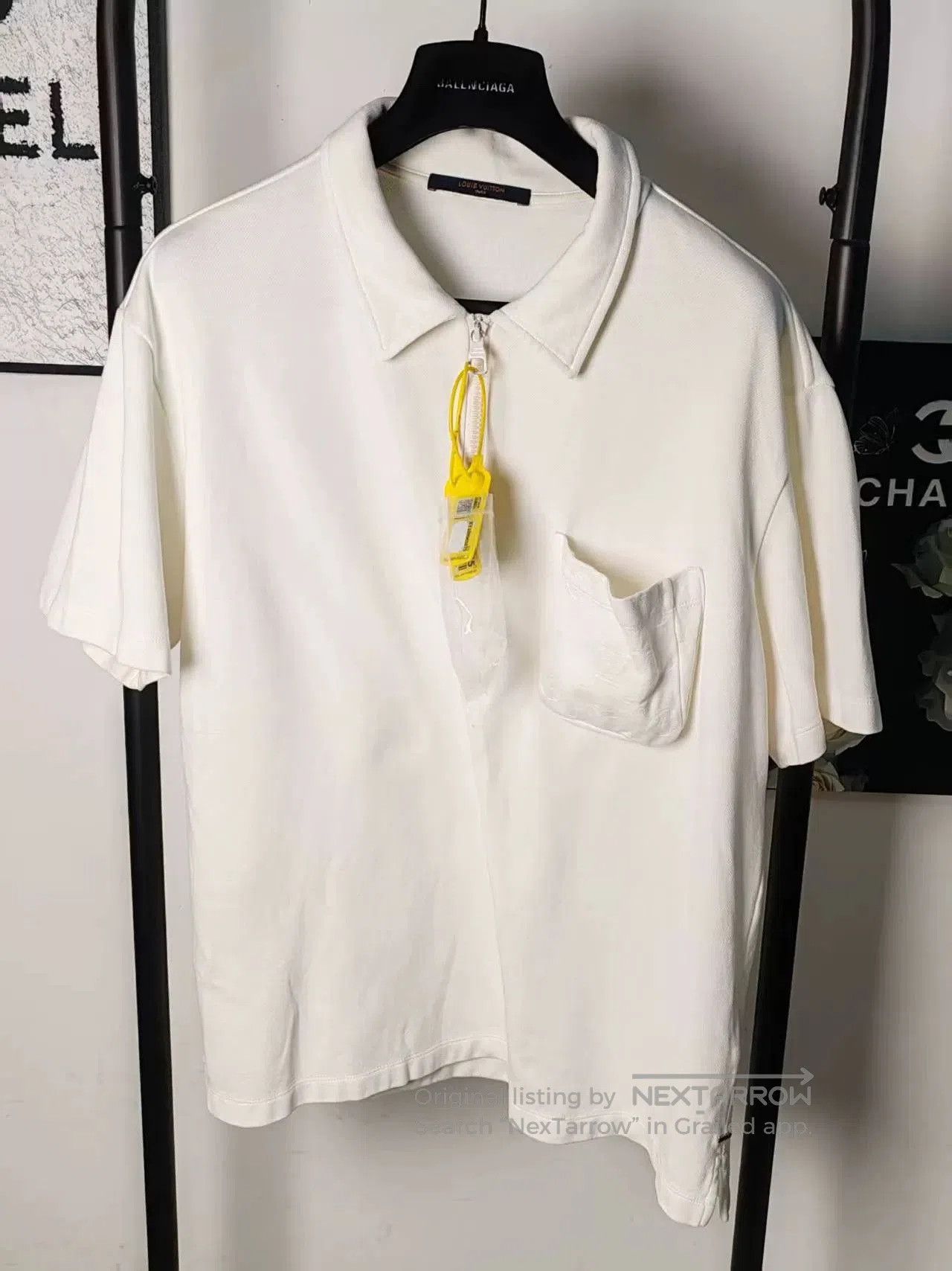 LVXWA Authentic LV Pocket Print Zip Short Sleeve. Size US M / EU 48-50 / 2 - 1 Thumbnail