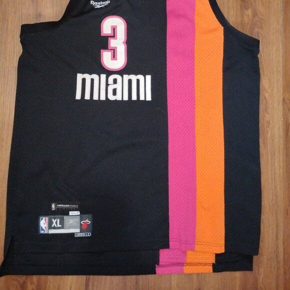 Reebok Vintage Reebok Hardwood Dwyane Wade Miami Heat Jersey Size US XL / EU 56 / 4 - 2 Thumbnail