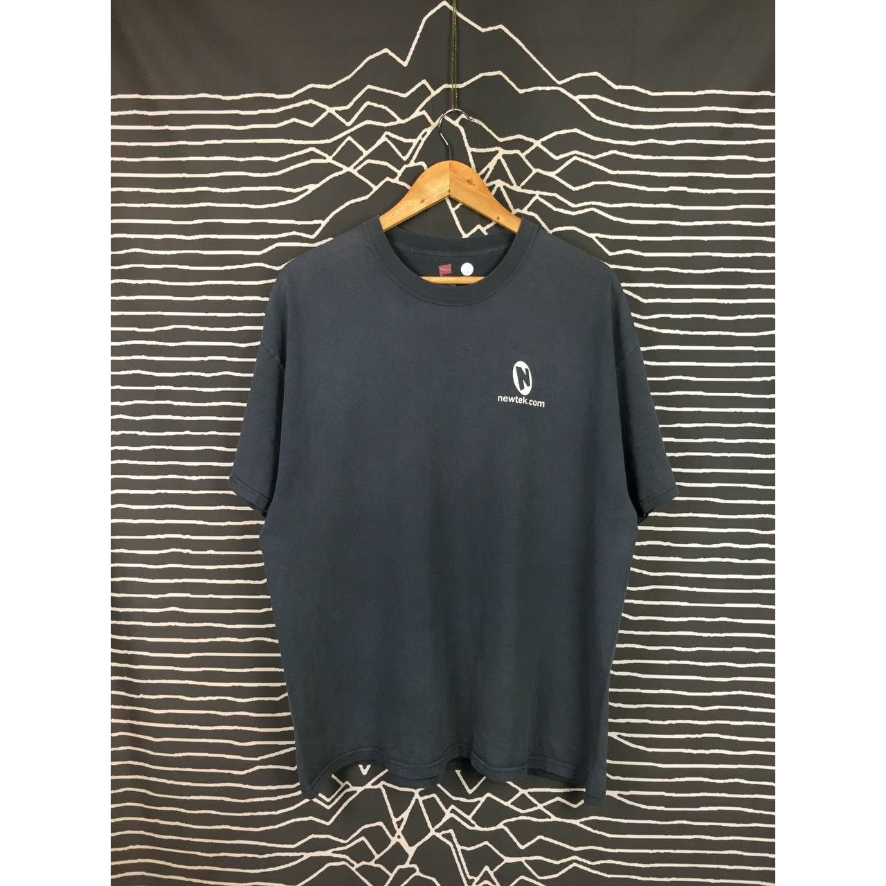 Hanes NewTek TriCaster Crew Media Tech Graphic Tee Size US L / EU 52-54 / 3 - 8 Thumbnail