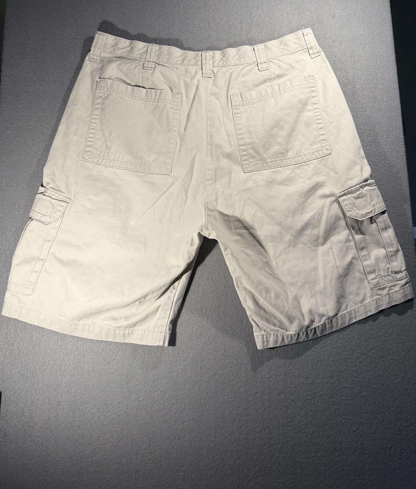 Wrangler Wrangler Authentic Issue Beige Cargo Shorts Size US 32 / EU 48 - 9 Thumbnail