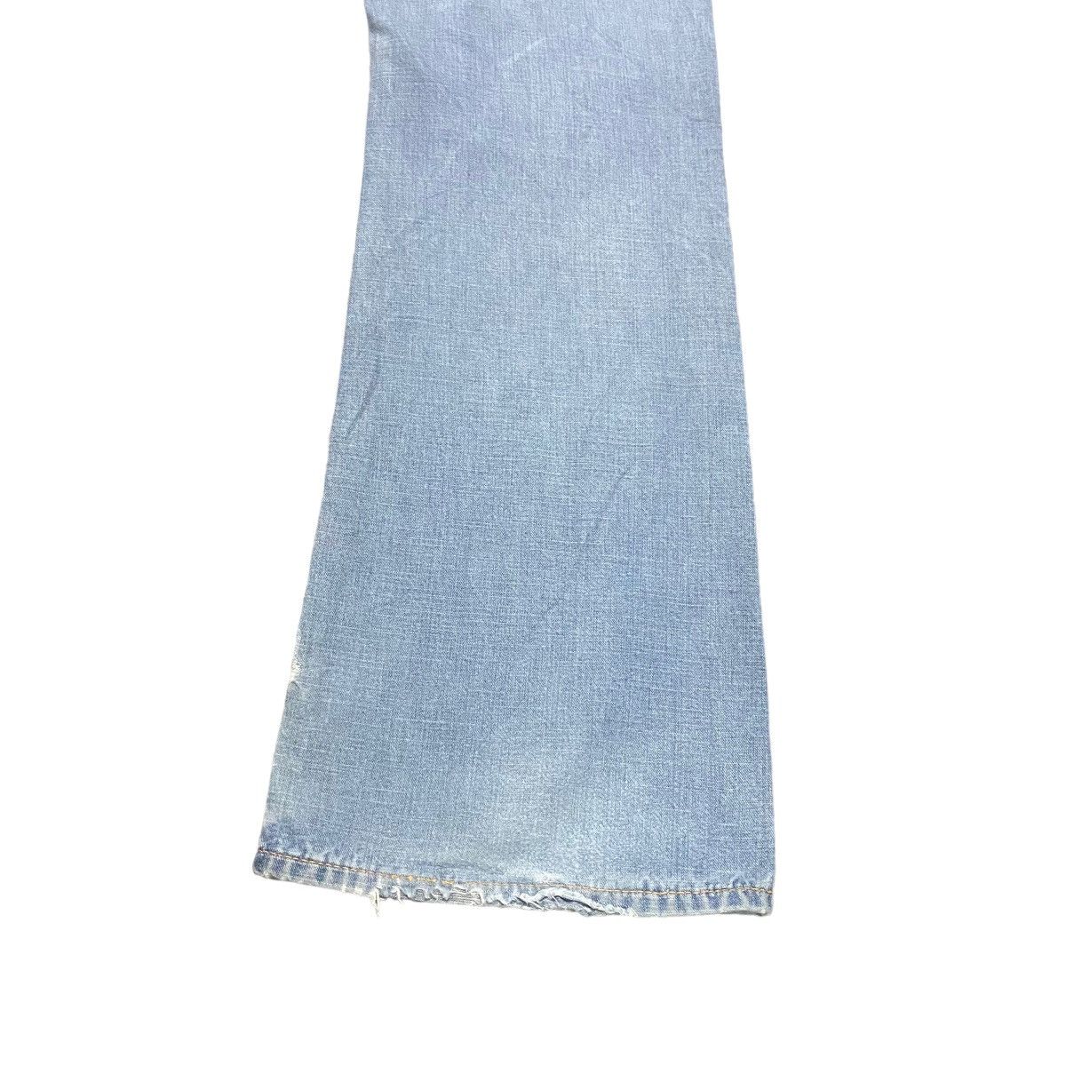 Evisu Evisu Light Denim Flare Jeans Thrashed Size 30" / US 8 / IT 44 - 14 Thumbnail