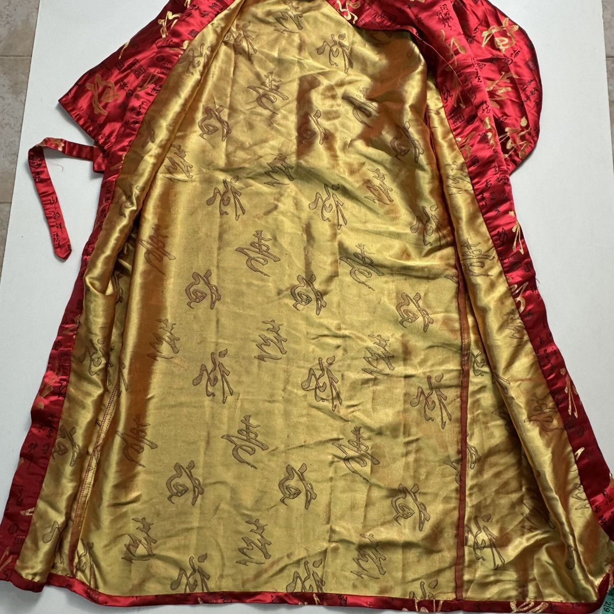 Vintage Silver Dragon Red/Gold Kimono Robe Size L Silky Shine Size L / US 10 / IT 46 - 11 Thumbnail