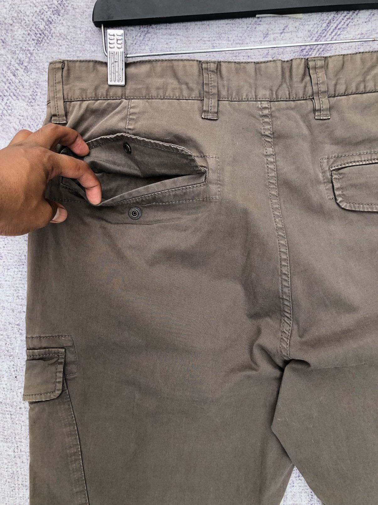 Japanese Brand × Olive × Uniqlo Japanesebrand Uniqlo Faded Olive Multipocket W35xL40 Size US 35 - 12 Thumbnail