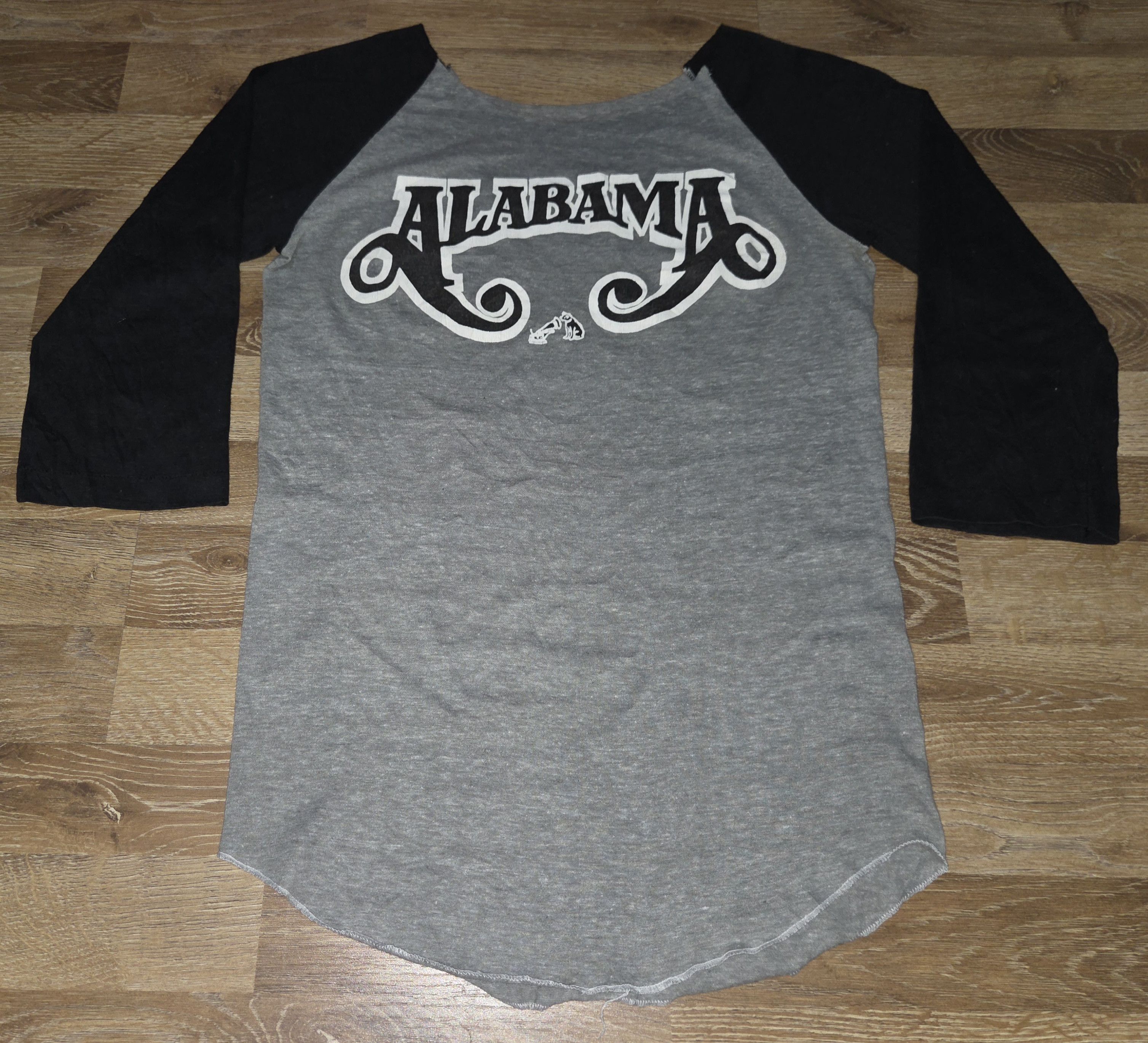 Band Tees True Vintage 80s Country Rock Band Alabama On Tour T Shirt Size S / US 4 / IT 40 - 2 Thumbnail