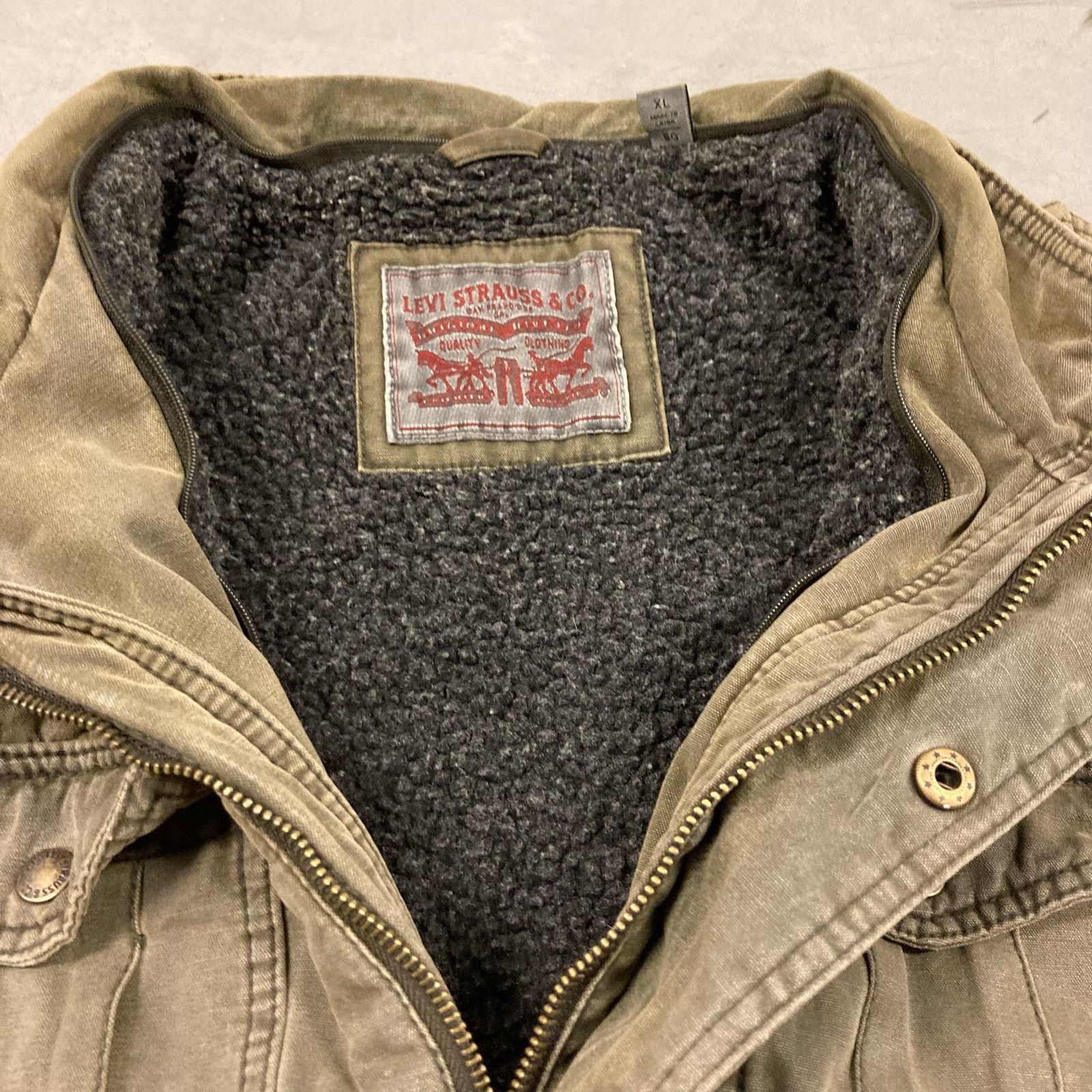 Levi's × Vintage vintage y2k fur lined Levi’s jacket Size US XL / EU 56 / 4 - 4 Thumbnail