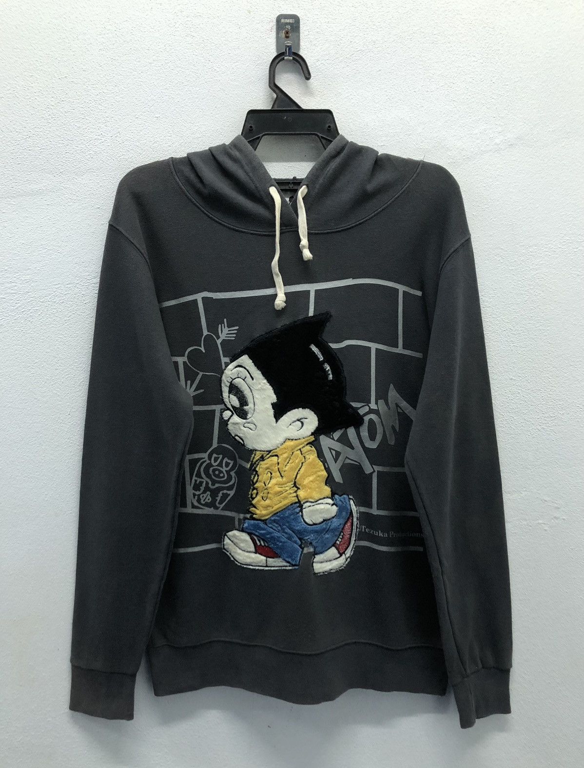 Anime Vintage Tezuka Production Atom Astro Boy Hoodie Size US L / EU 52-54 / 3 - 1 Thumbnail