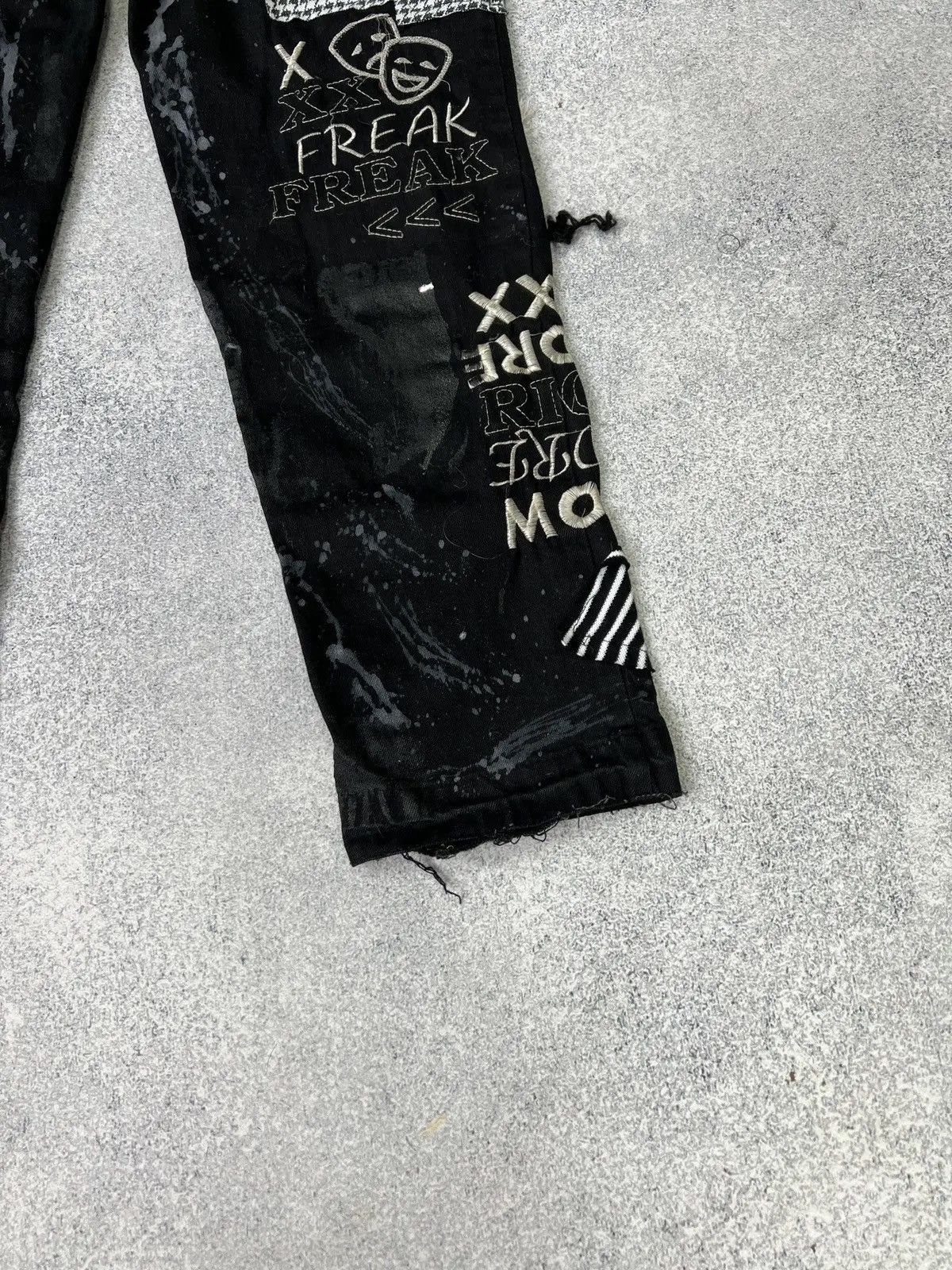 Japanese Brand × Vintage Vintage punk rock goth emo metal dark ripped crazy jeans Size US 40 / EU 56 - 21 Thumbnail