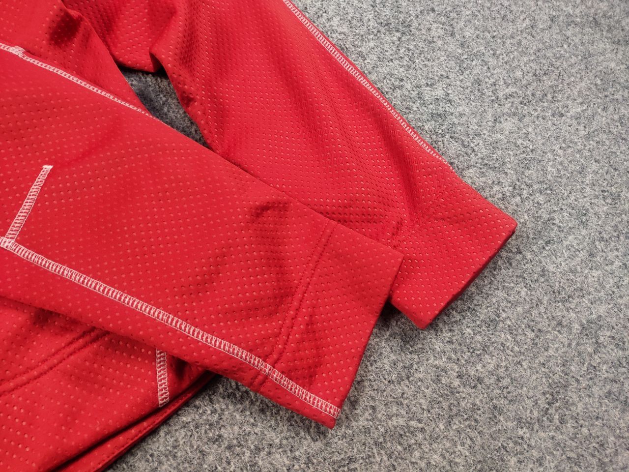 Salomon Vintage Salomon Acti Logo Zip Red Fleece Long sleeve Size US L / EU 52-54 / 3 - 9 Thumbnail