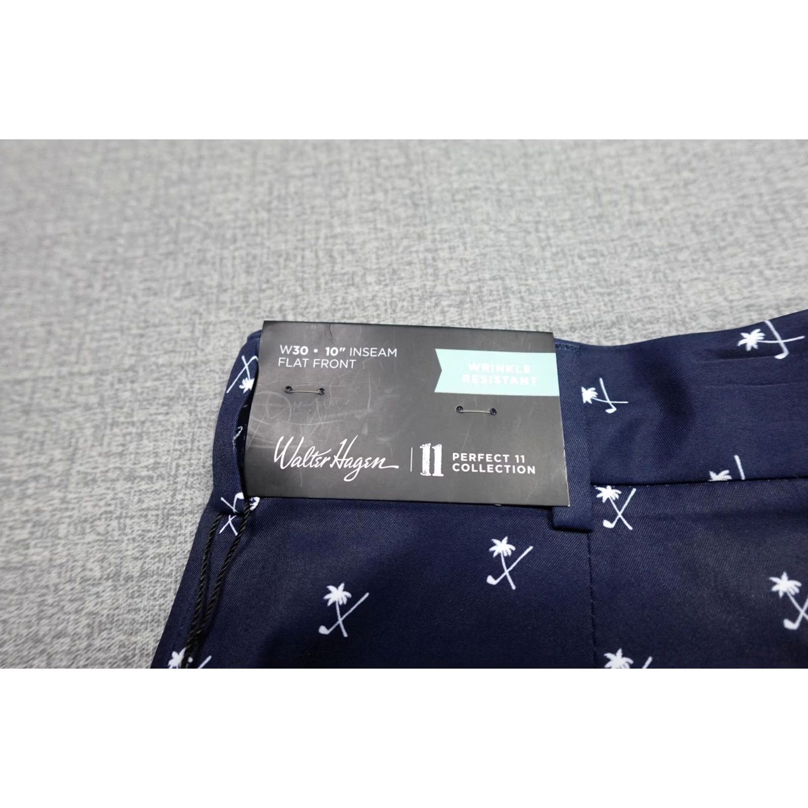 Vintage Walter Hagen Perfect 11 Shorts Mens 30 Navy Palm Club Print Golf 10 Inseam NWT Size US 30 / EU 46 - 2 Thumbnail
